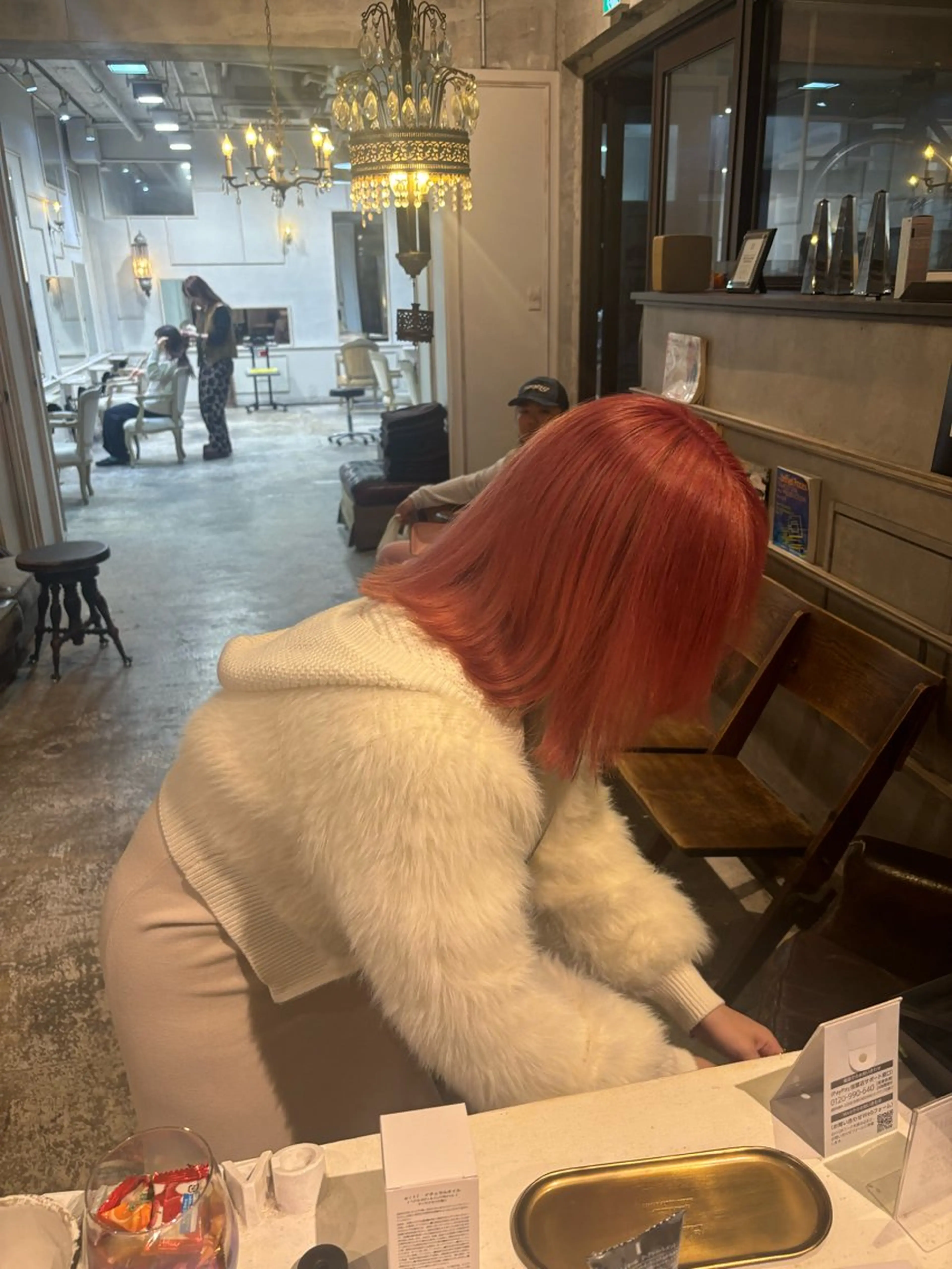 セミロング カット ヘアカラー トリートメント ⭐️ 美髪矯正 艶カラー ⭐️ユウキのヘアスタイル