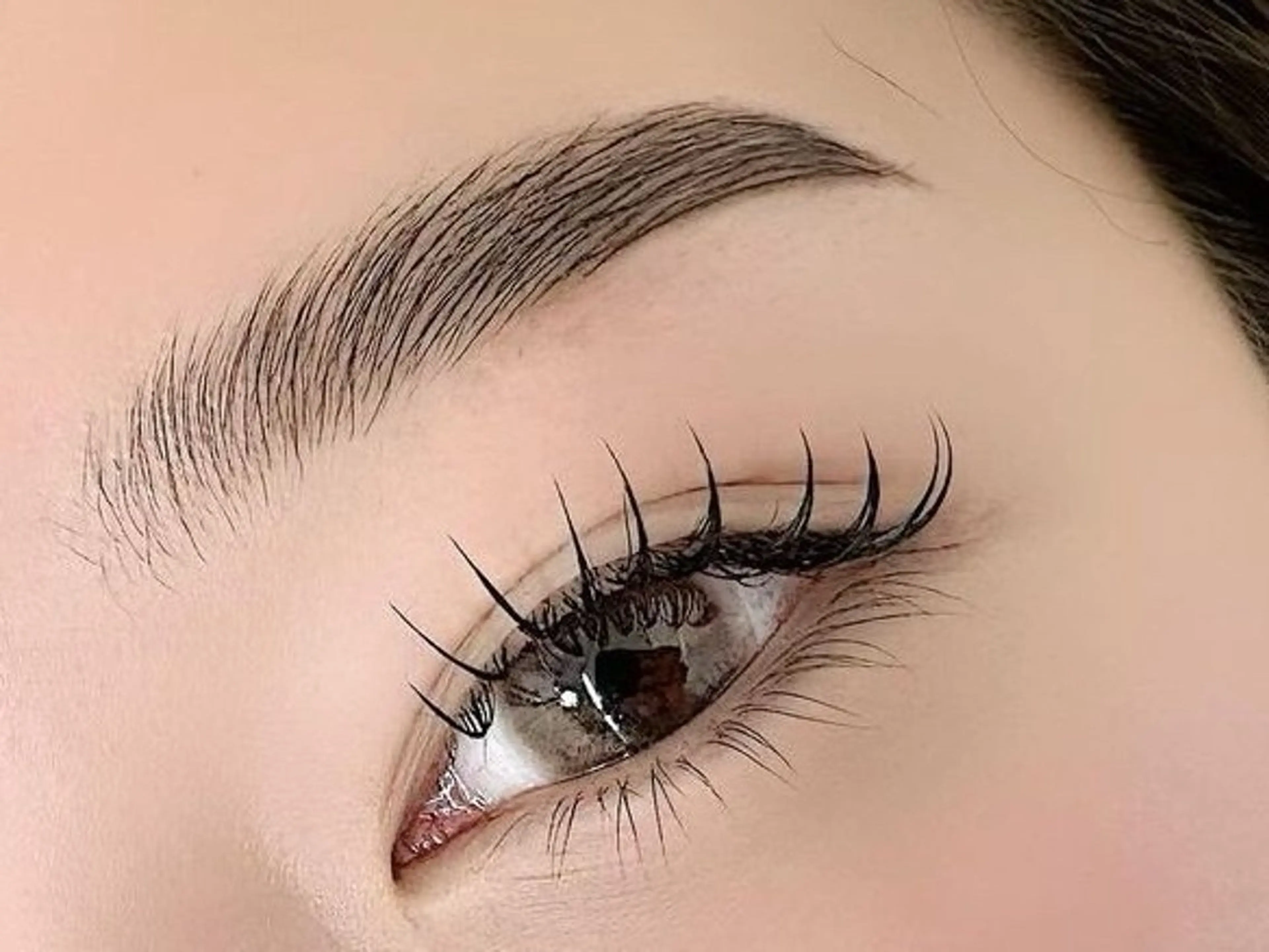 マツエク・マツパ 束感まつ毛 フラットラッシュ crealaLuce 下関店のマツエク・マツパデザイン