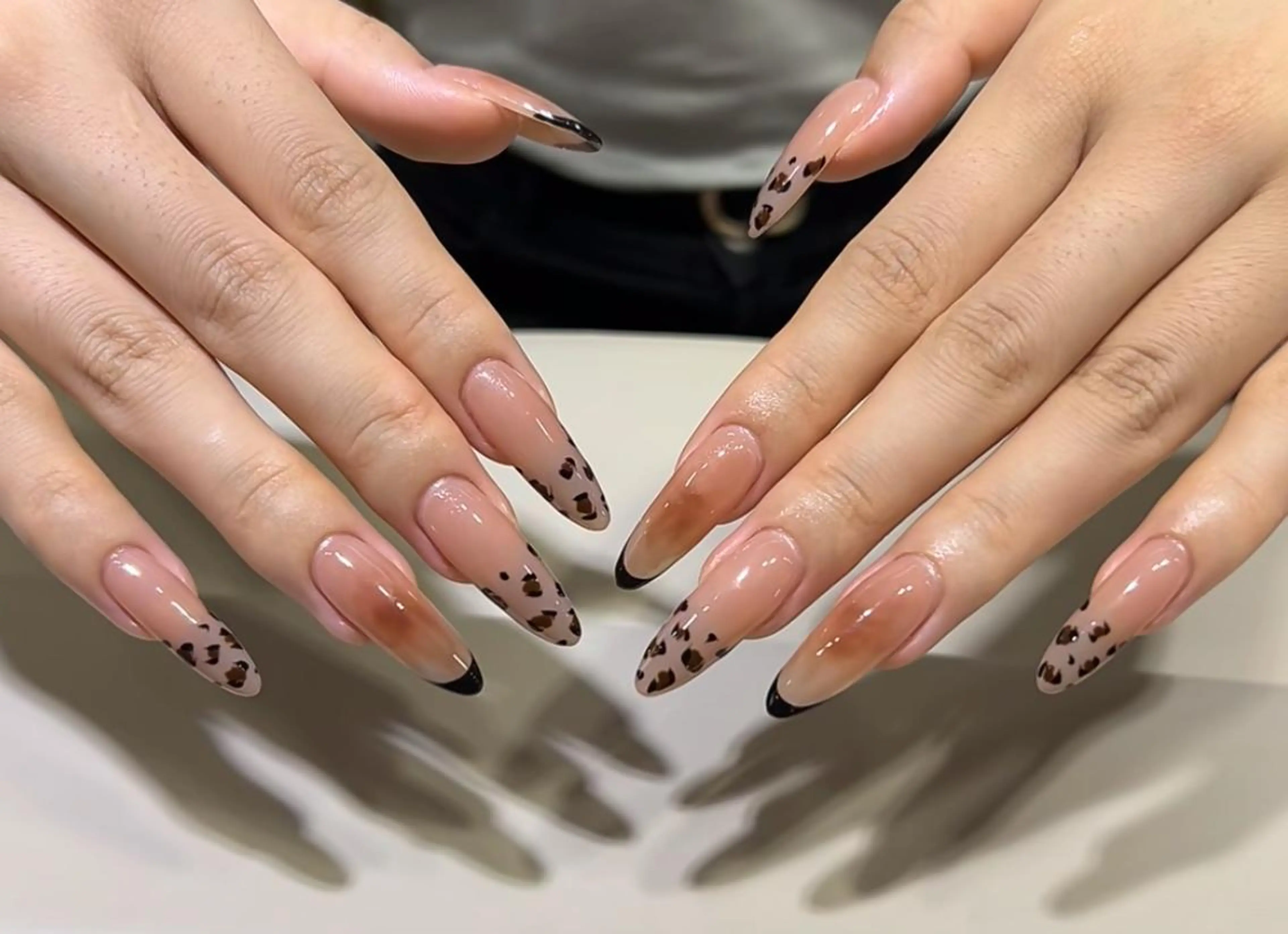 ネイル ハンドネイル 🎀 Ayaka_nailのネイルデザイン