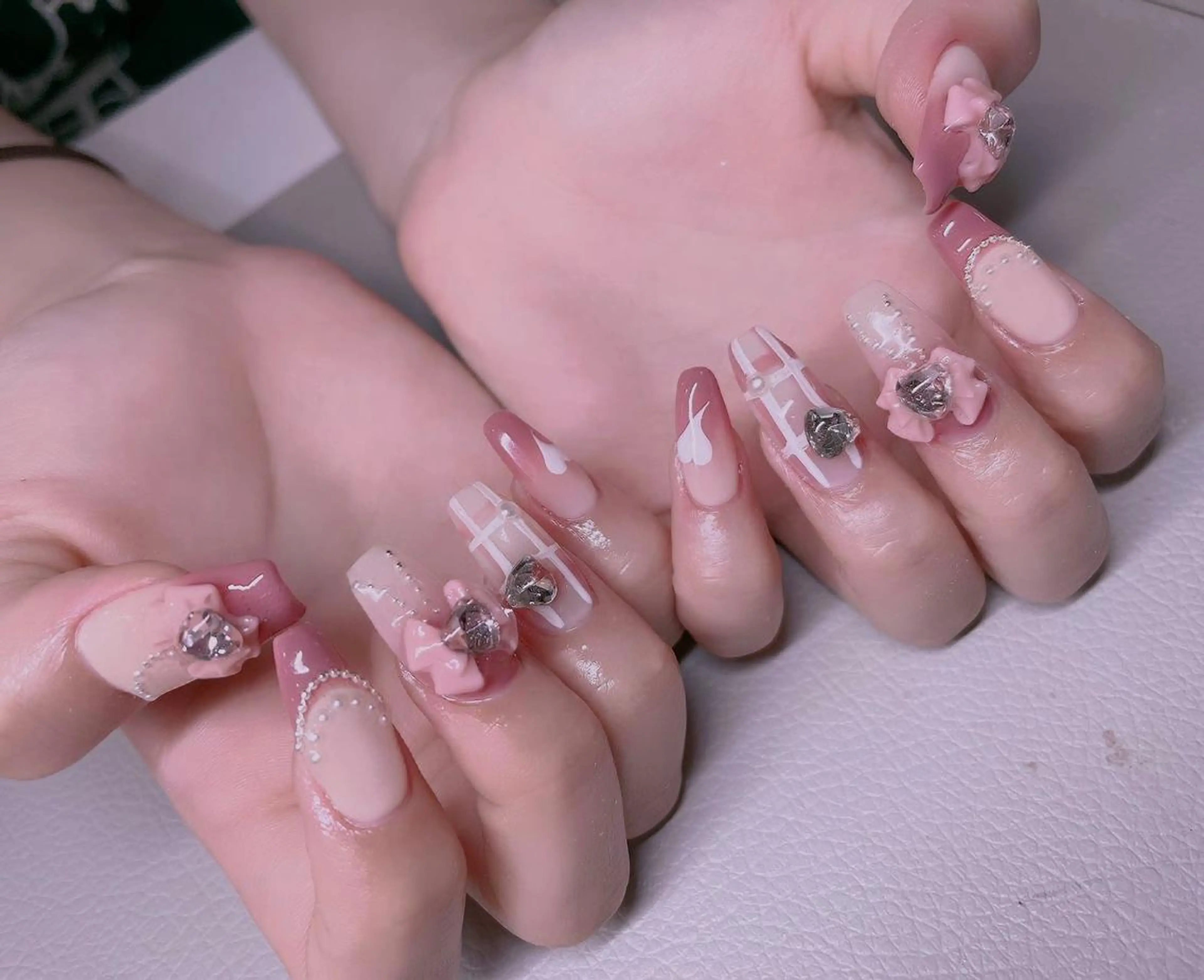 ネイル エムズ ハヤシのネイルデザイン