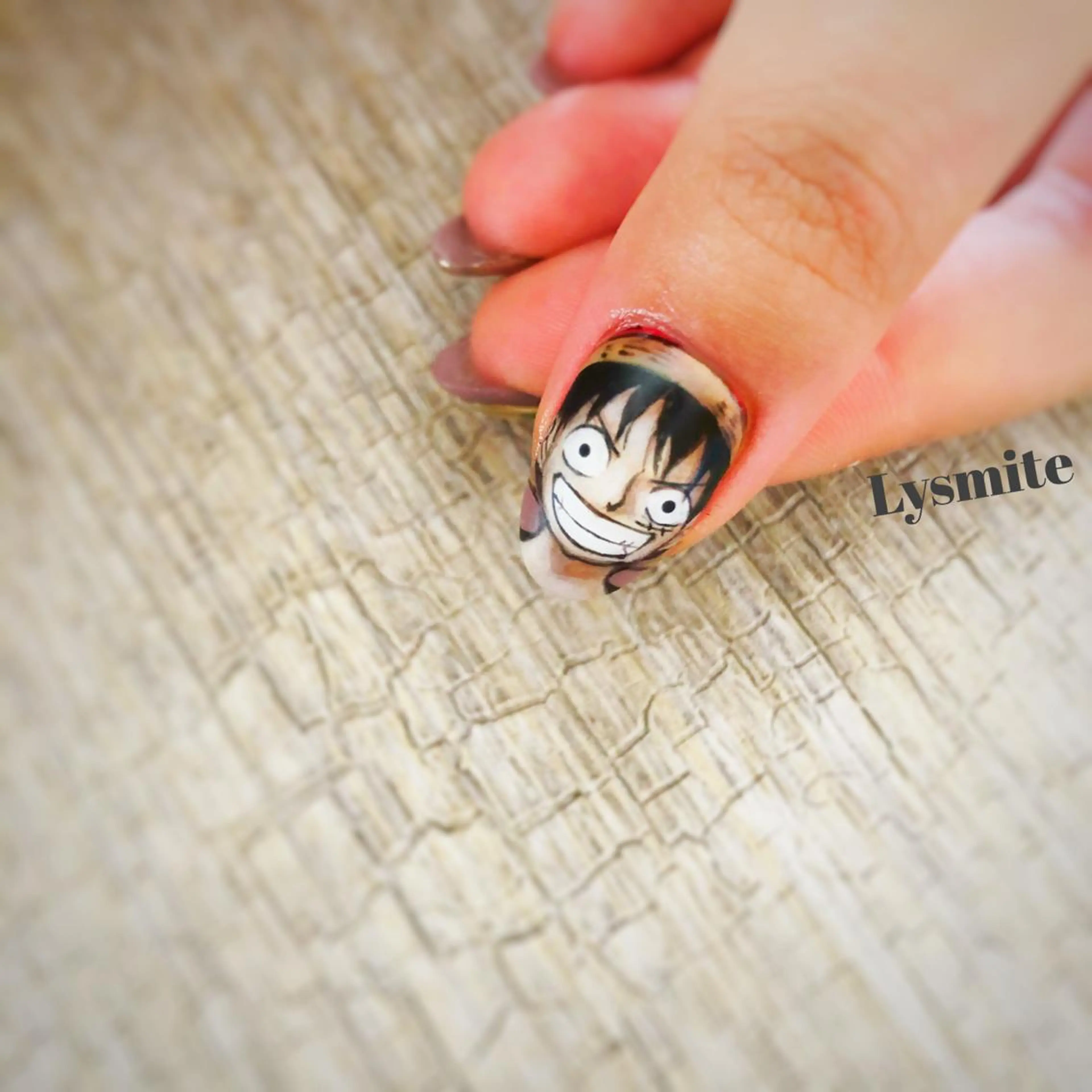 ネイル Lysmite所属・岩本 美香のネイルデザイン