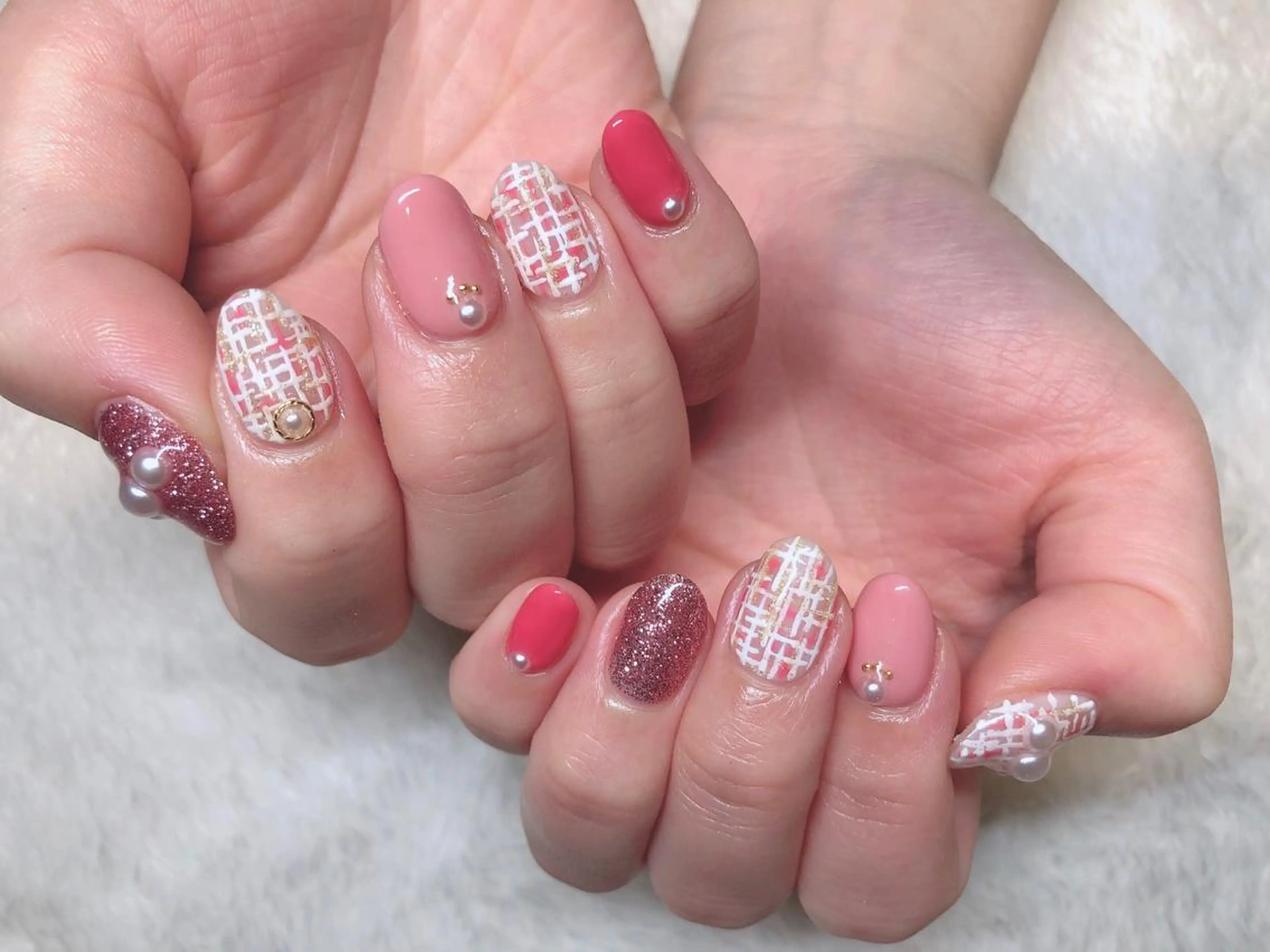 ネイル フットネイル フレンチネイル ジェルネイル ラメ(グリッター) ラメグラデーション NEO Beauty Salon所属・𝐍𝐄𝐎 𝐉𝐔𝐑𝐈のネイルデザイン