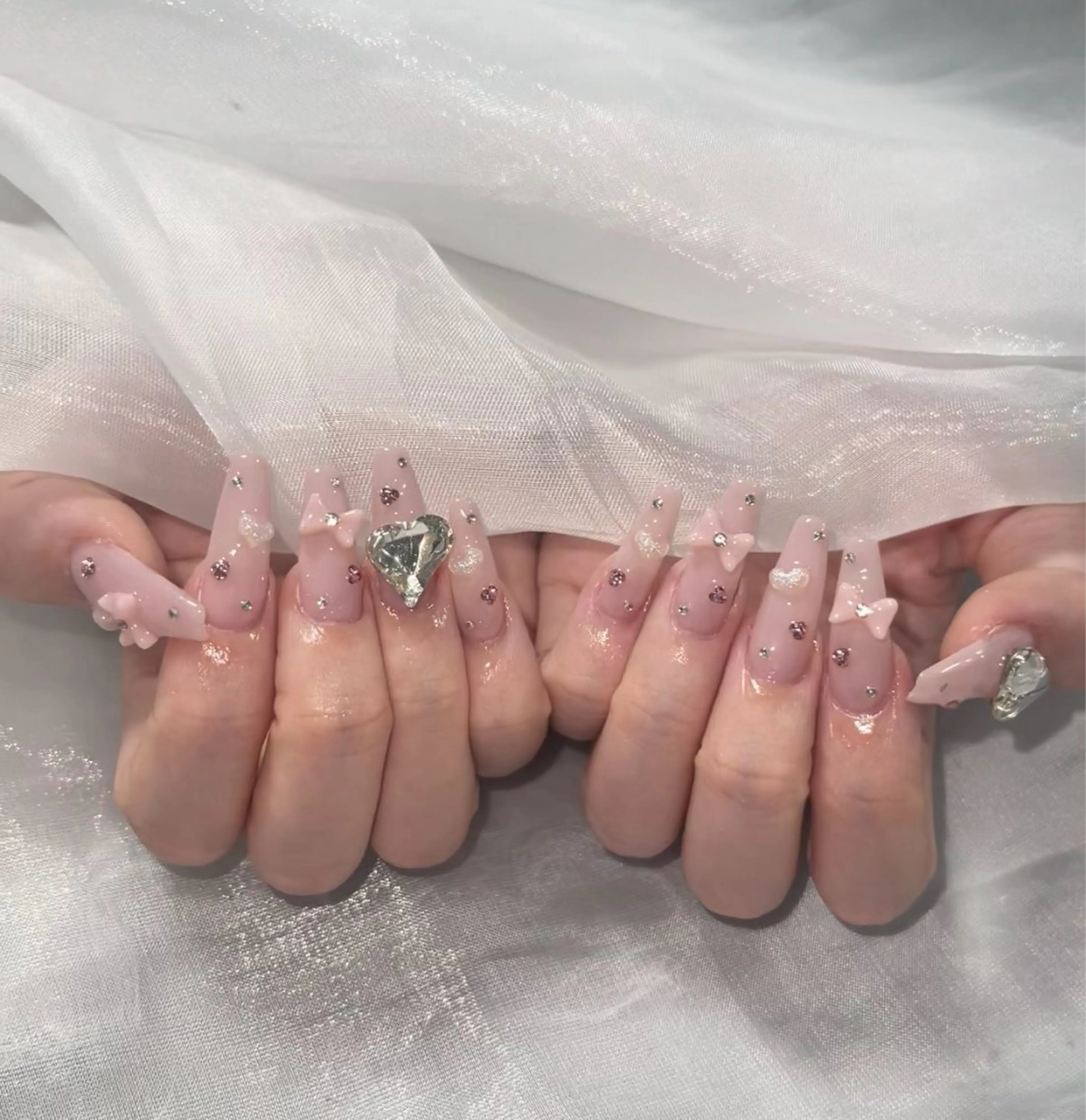 ネイル ZUZU AMEE NAILのネイルデザイン