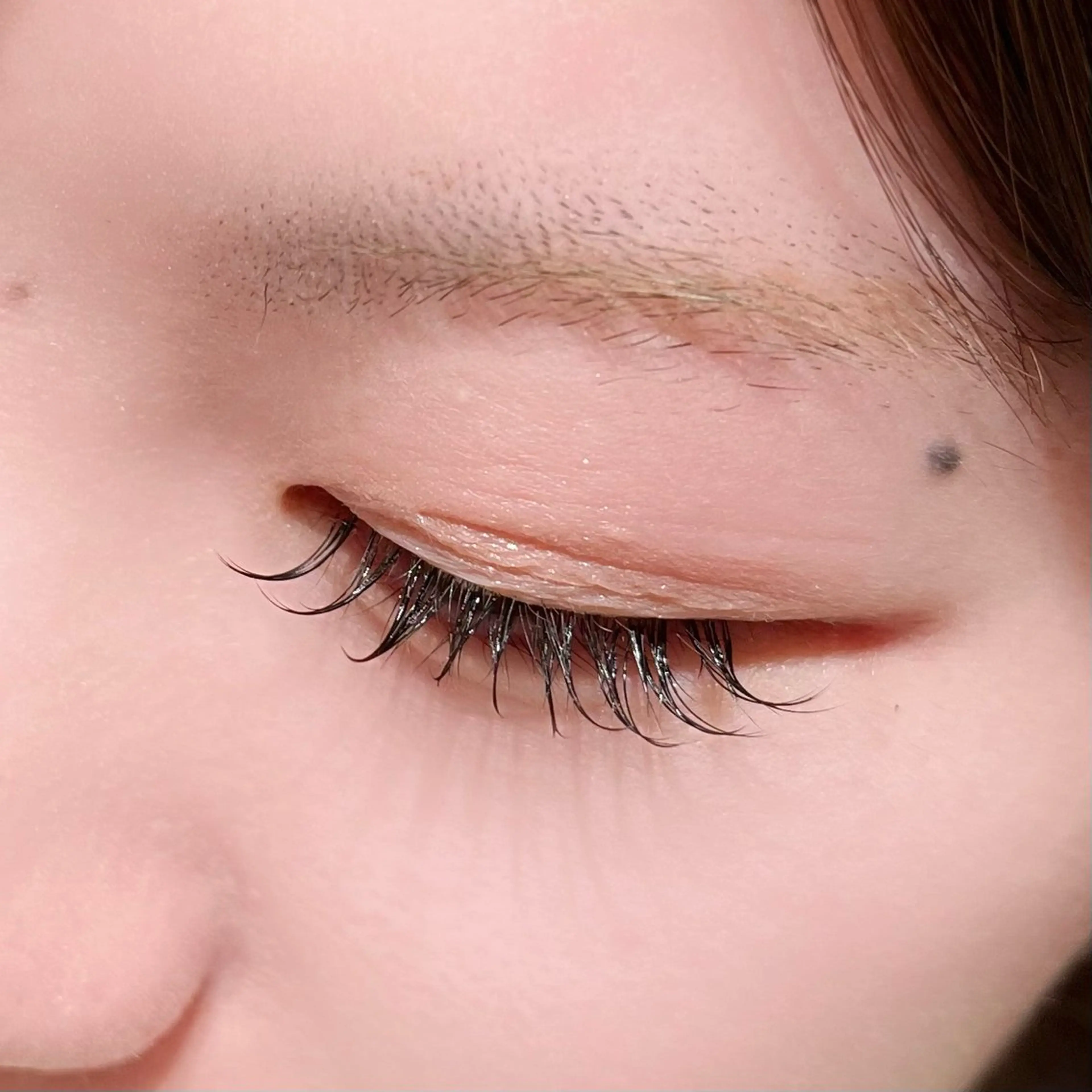 マツエク・マツパ フラットラッシュ ナチュラル emu marinaのマツエク・マツパデザイン