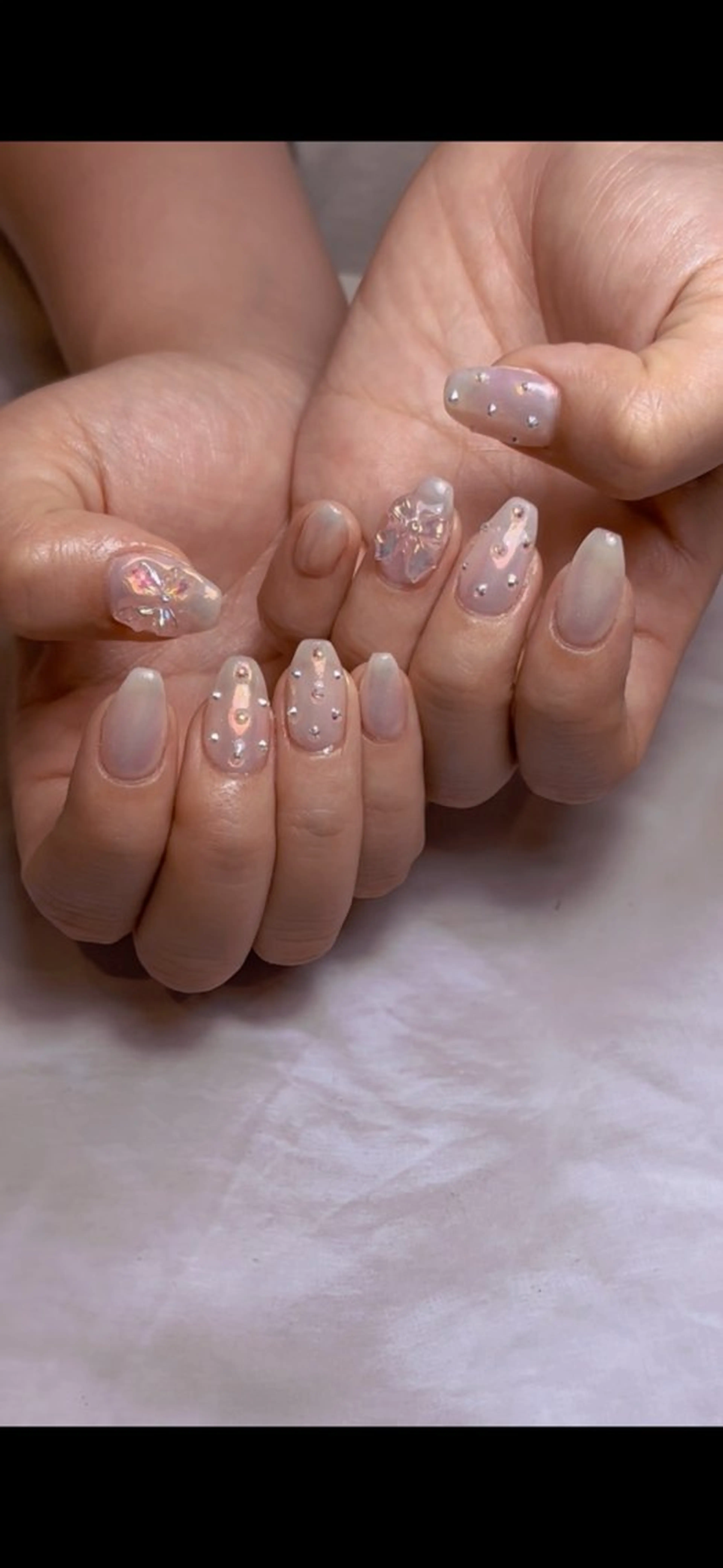 ネイル オーロラネイル 韓国ネイル 持ち込み リボン SUI nail所属・SUI nailのネイルデザイン