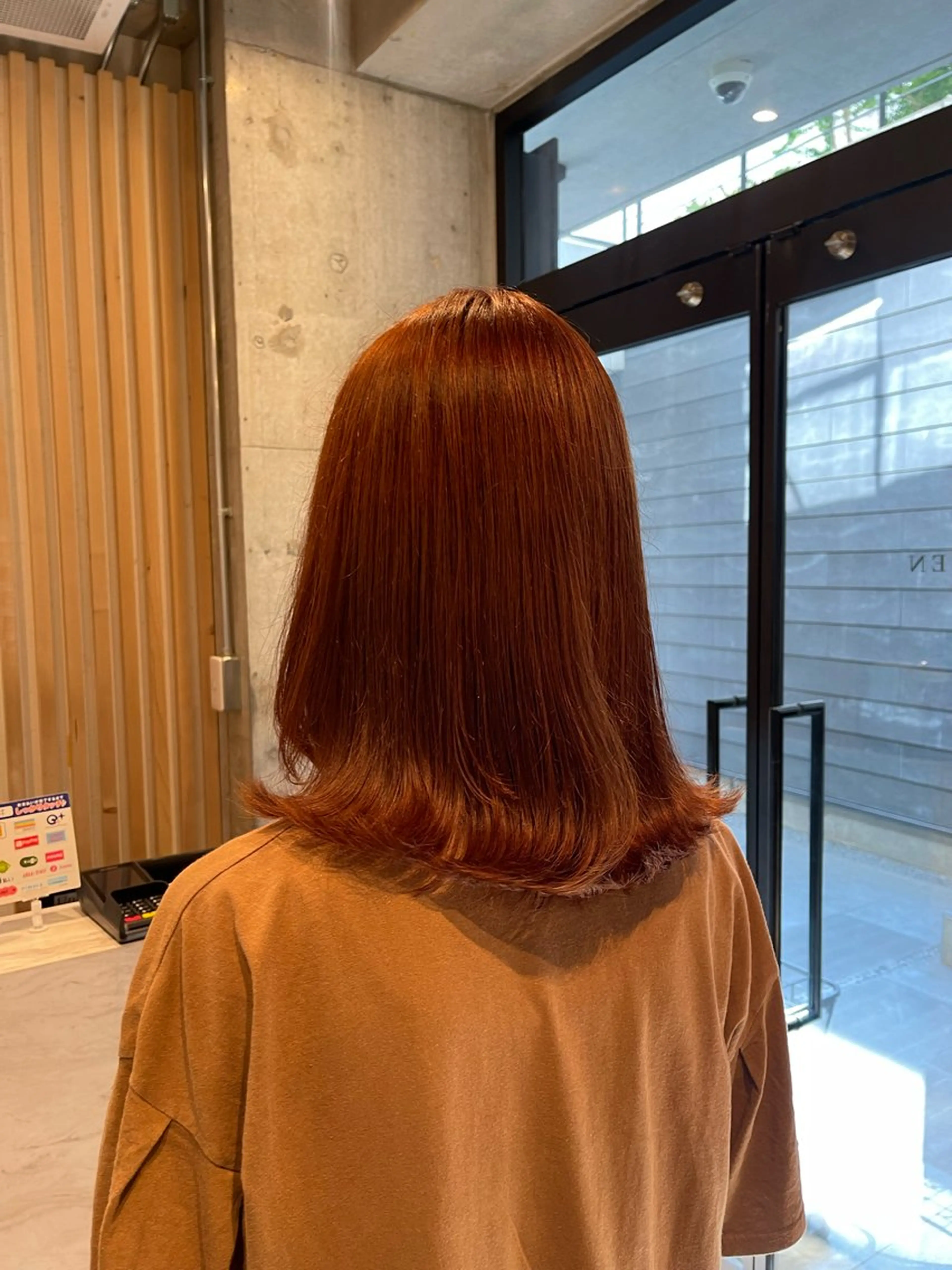 ミディアム カラー 愛莉/ラベンダー/ ベージュ/ブラウンのヘアスタイル