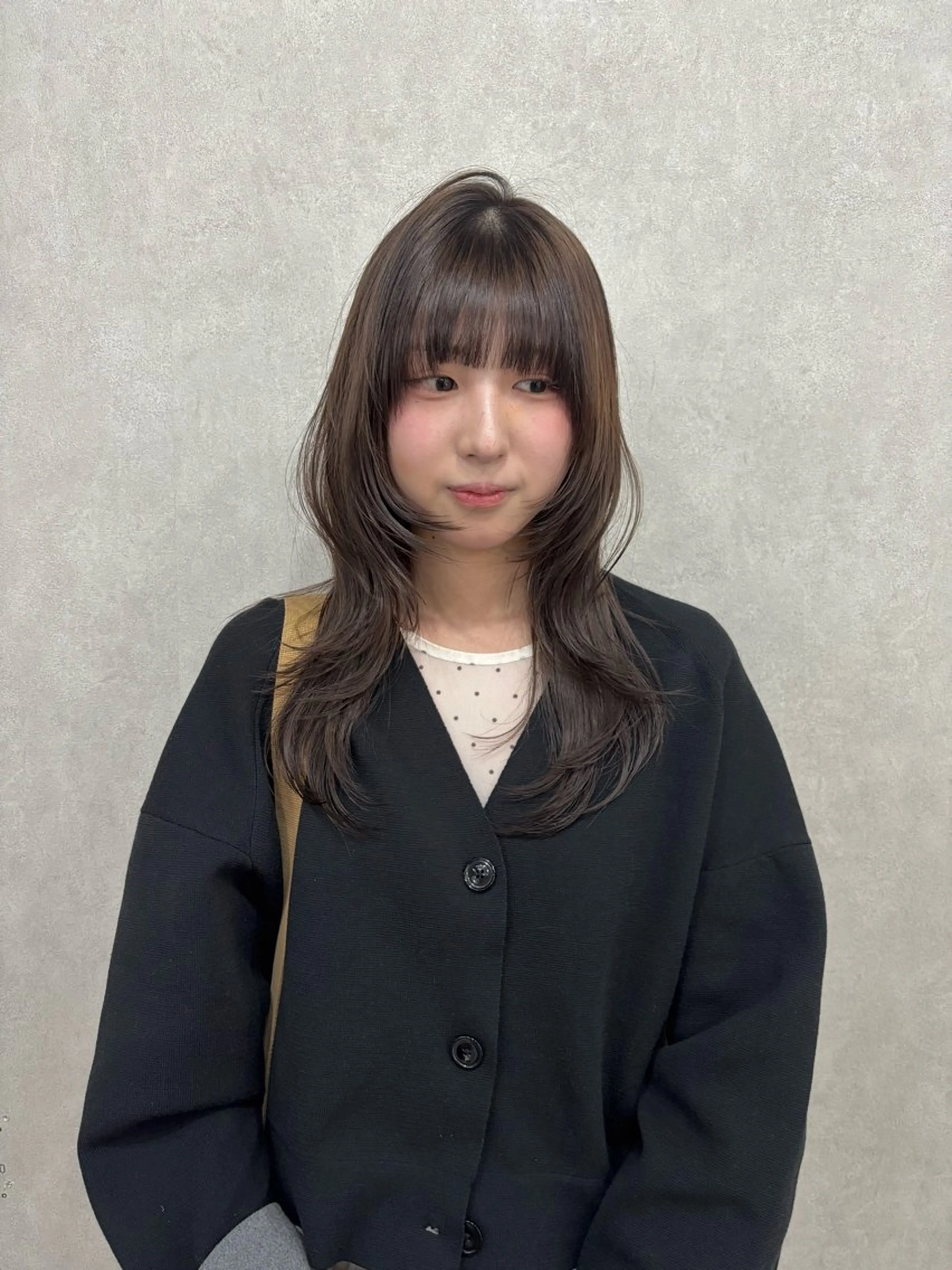 ロング カラー ハッシュカット カット ヘアカラー トリートメント Megu/ベージュ/ 透明感カラーのヘアスタイル