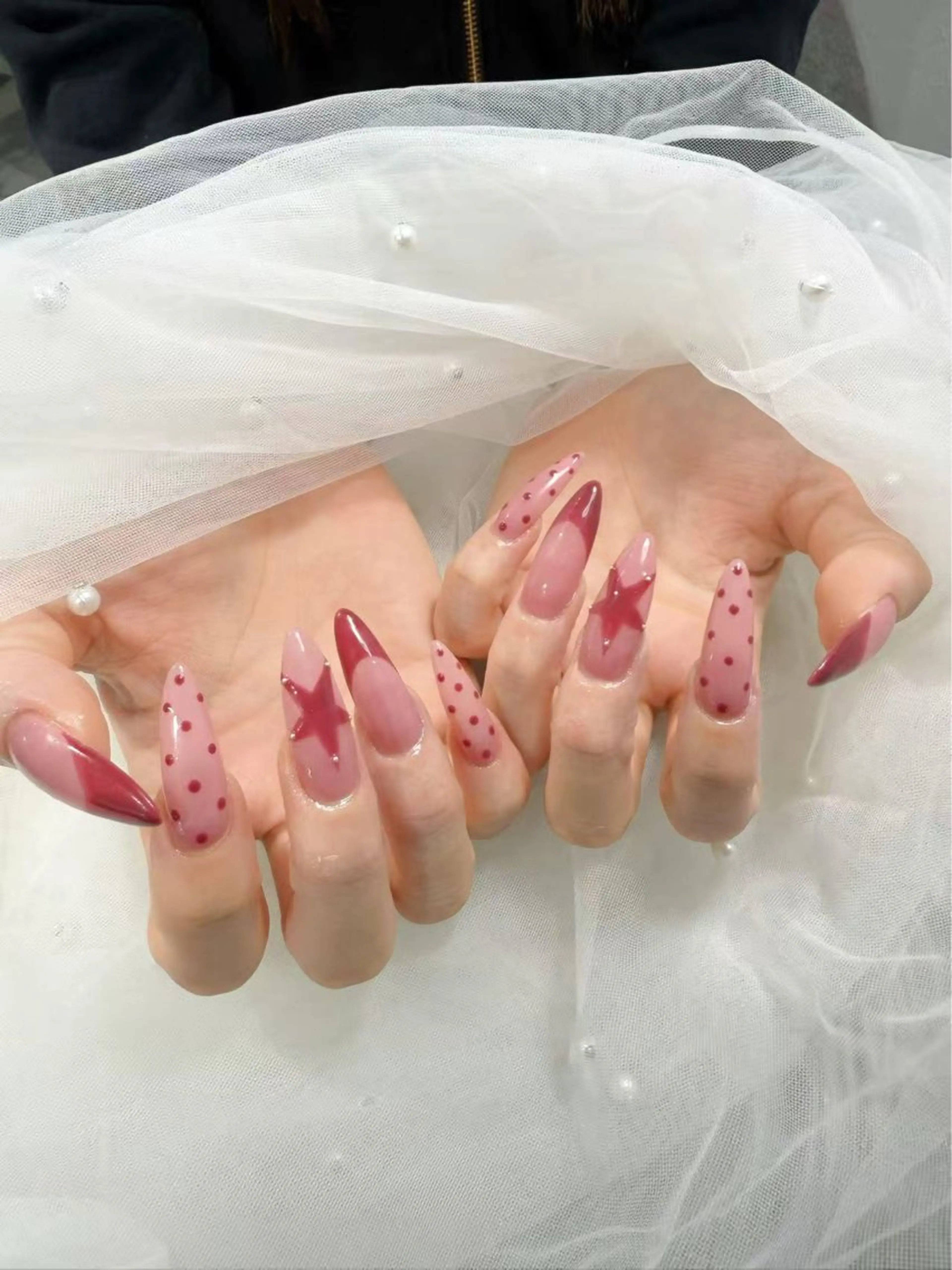 ネイル ハンドネイル 🌈 Laule'aのネイルデザイン