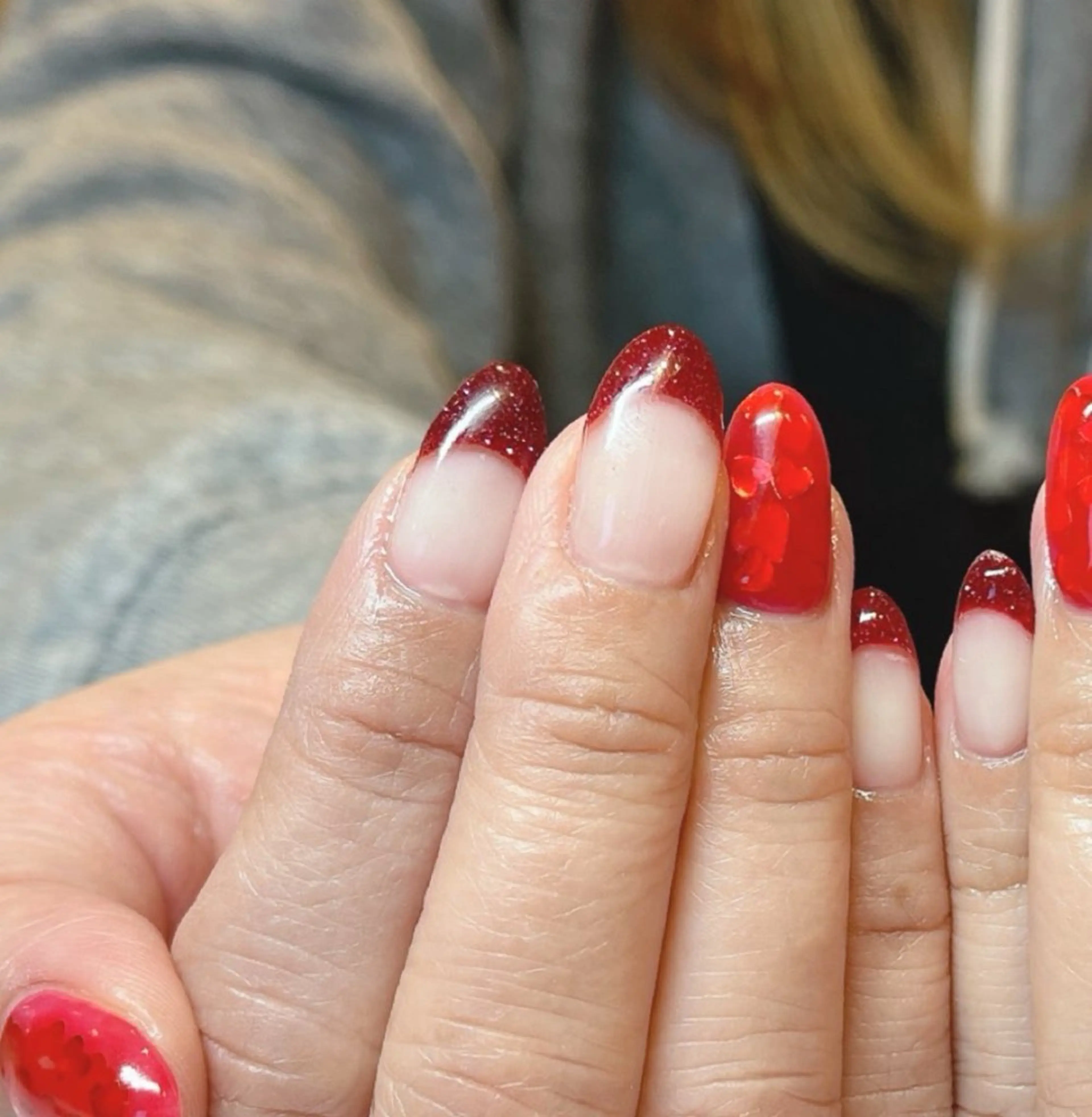 ネイル フラッシュネイル フレンチネイル ハート Lu＊Luana所属・LUANA Iのネイルデザイン