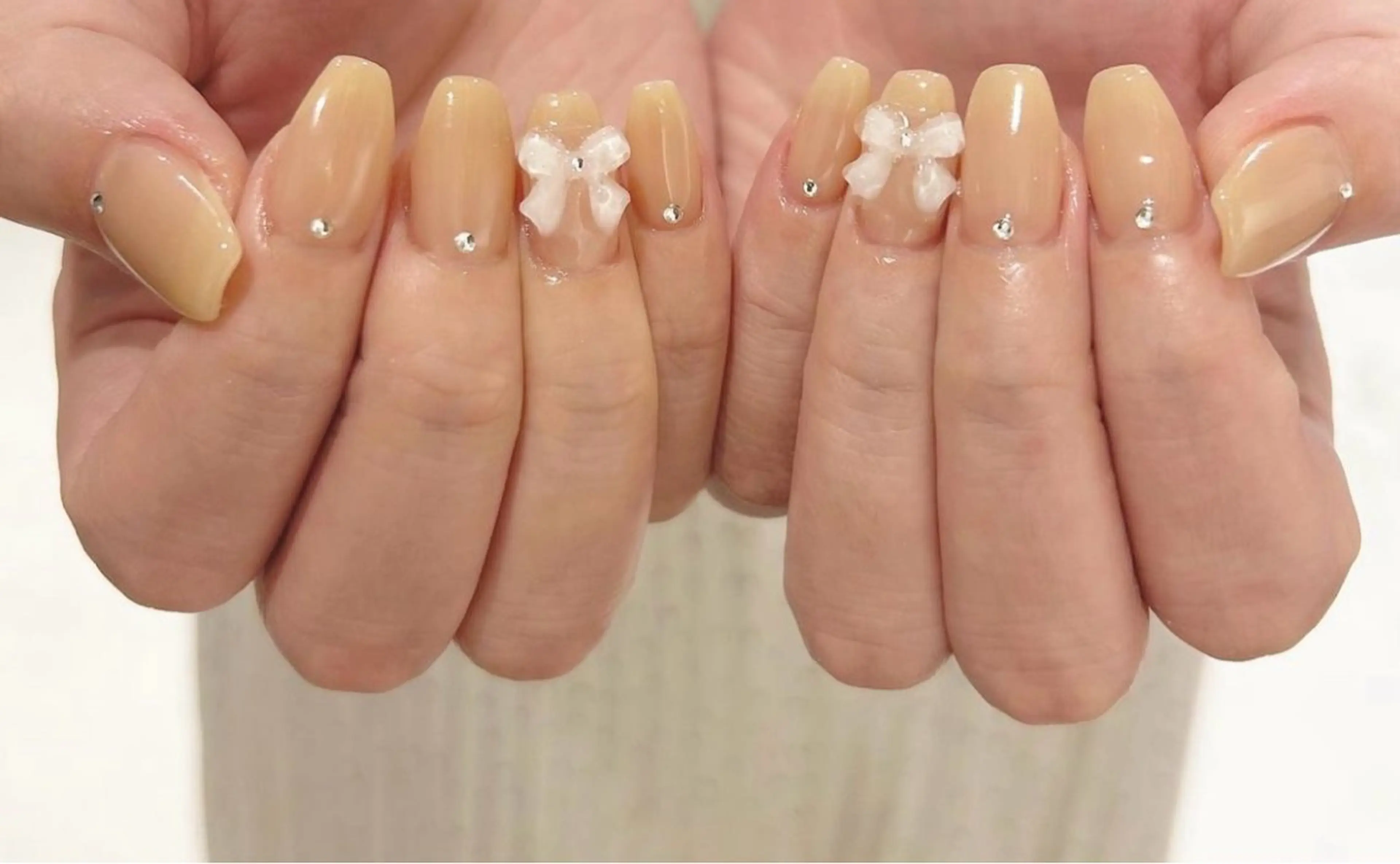 ネイル ハンドネイル ハンドケア UniqueNail 長さだし専門店のネイルデザイン