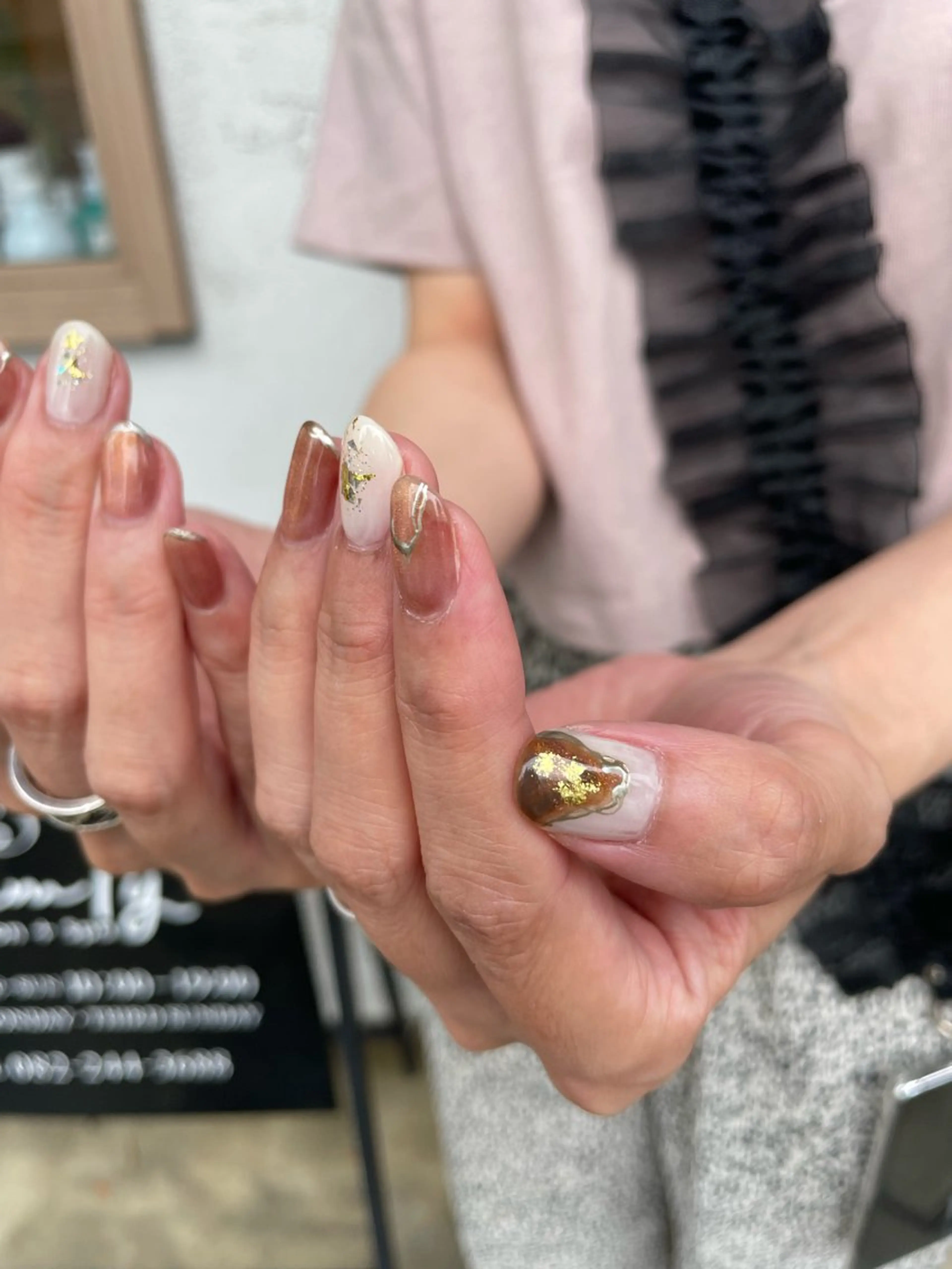 ネイル アートネイル べっ甲ネイル フラワーネイル フットネイル フレンチネイル Seemly 千田町店所属・フラワーパラジェル 🌸シームリーエミのネイルデザイン