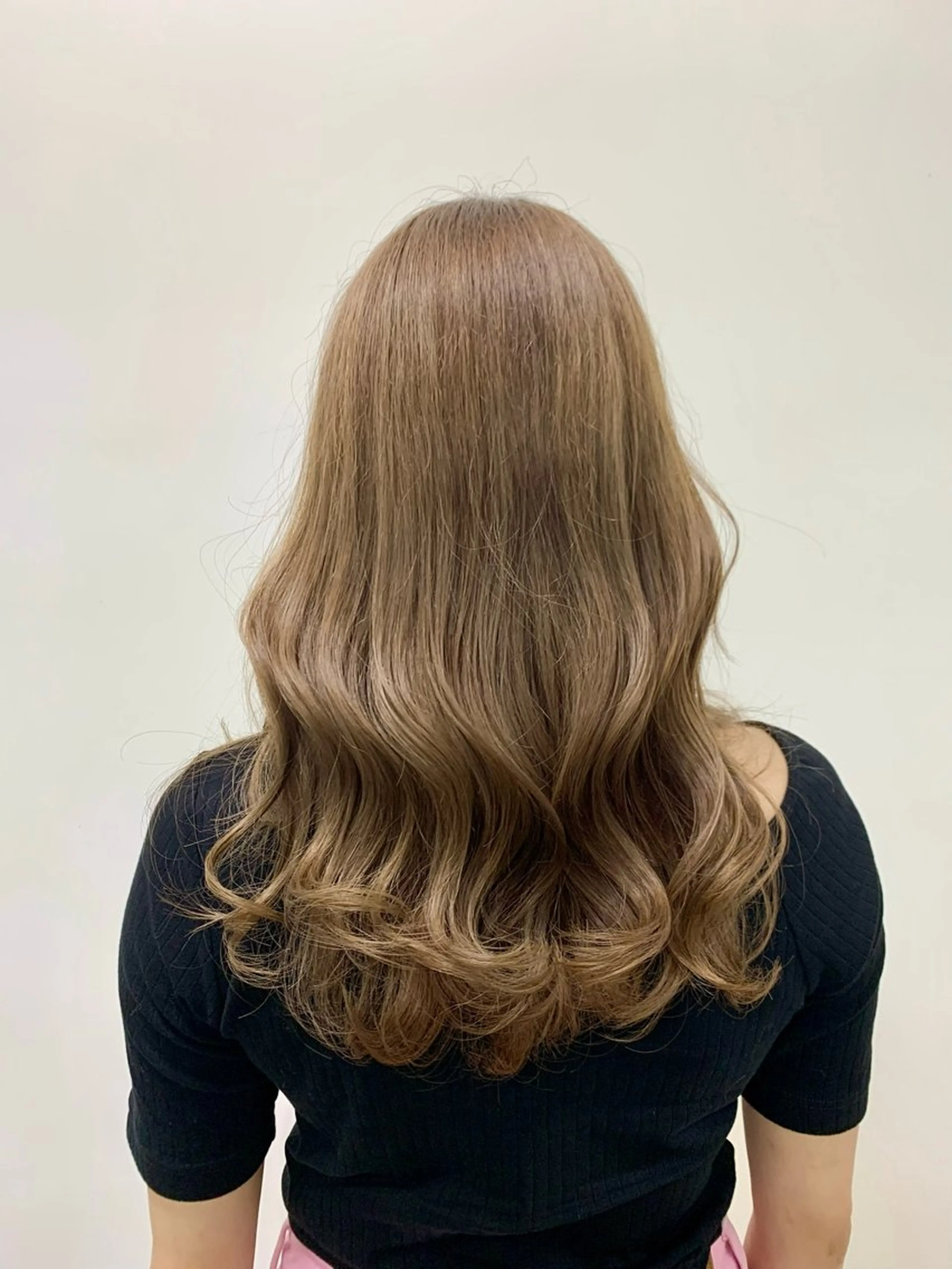 ロング カラー 新宿/小顔レイヤー/ 顔まわり/西慶太朗のヘアスタイル