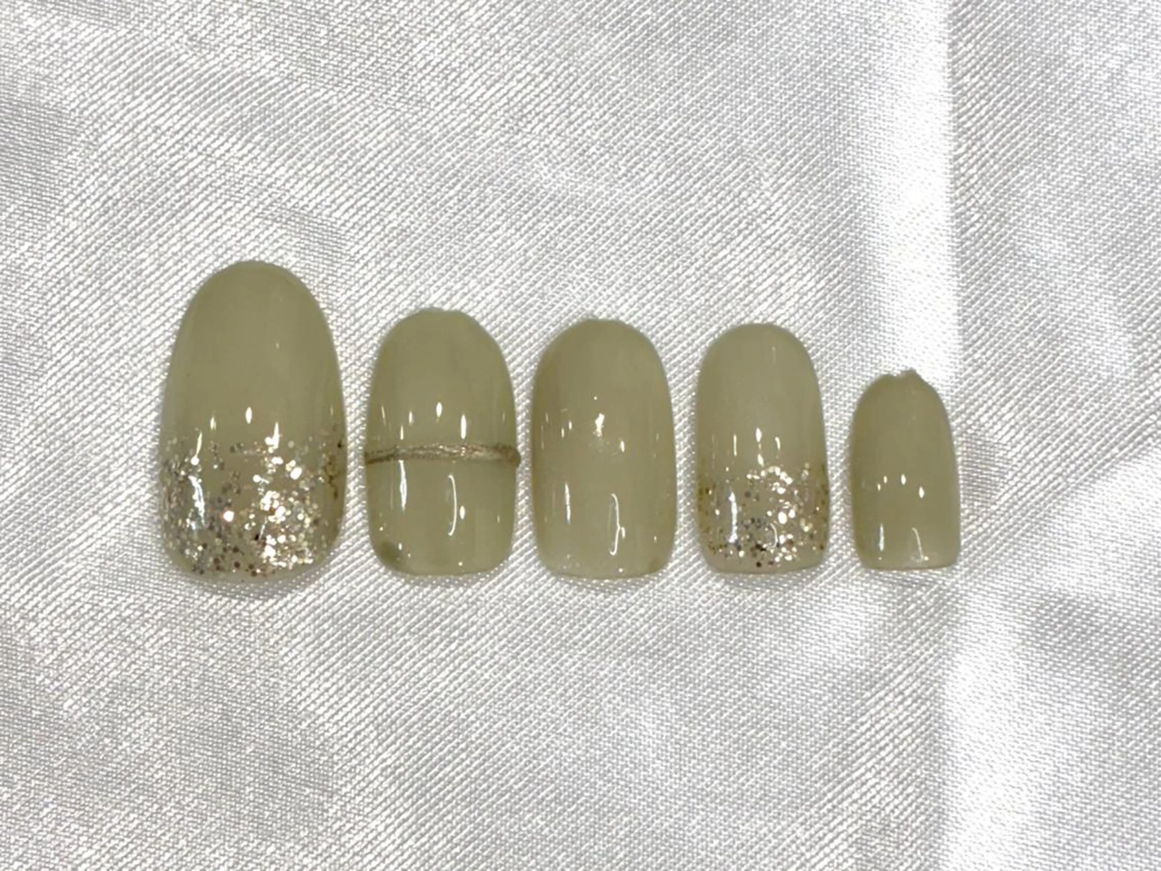 ネイル ハンドネイル １アイ&ネイルサロン リスブラン銀座新富町のネイルデザイン