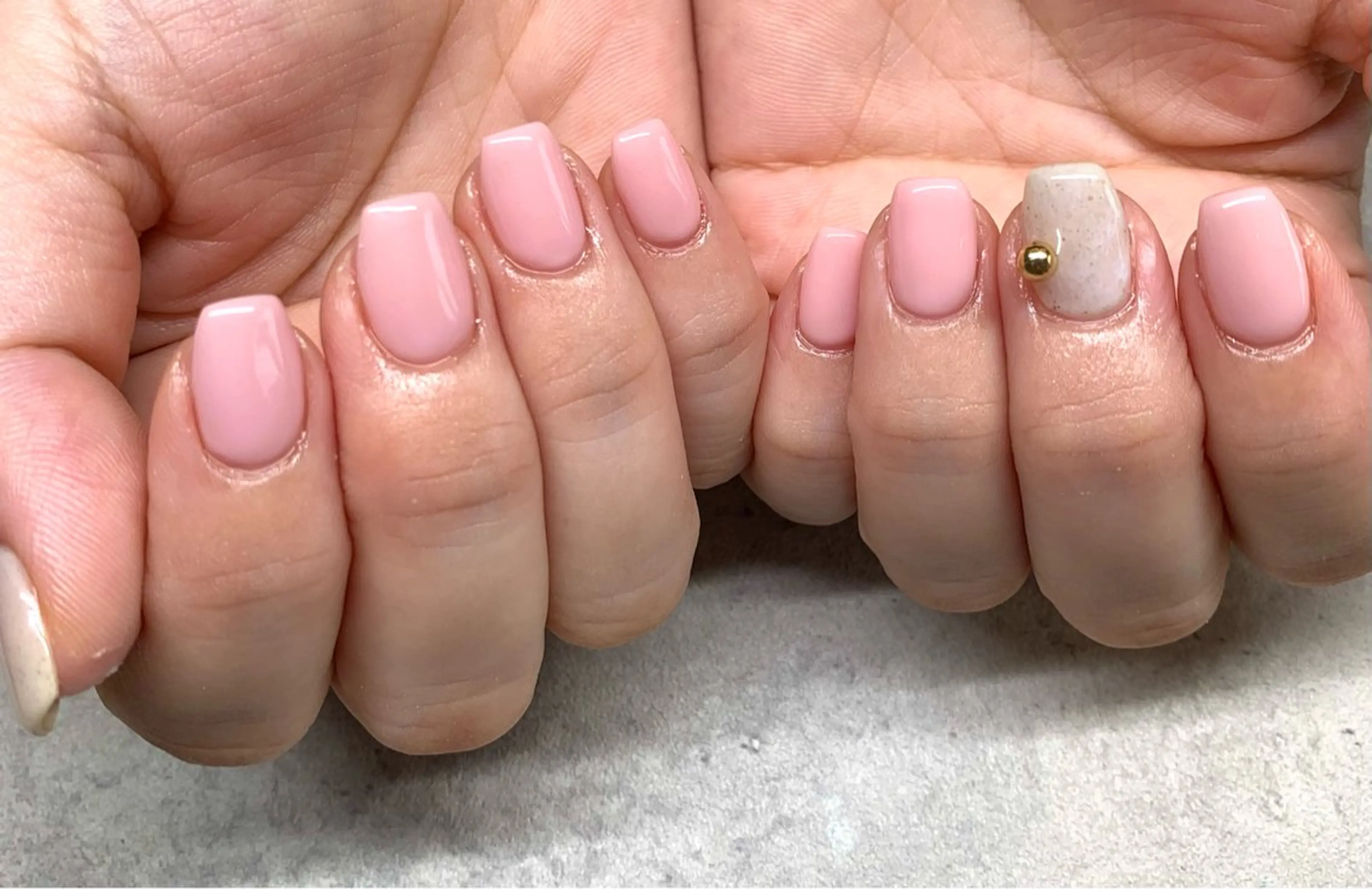 ネイル フラッシュネイル マグネットネイル ニュアンスネイル オフィスネイル ショートネイル sufu. nail YUKIのネイルデザイン