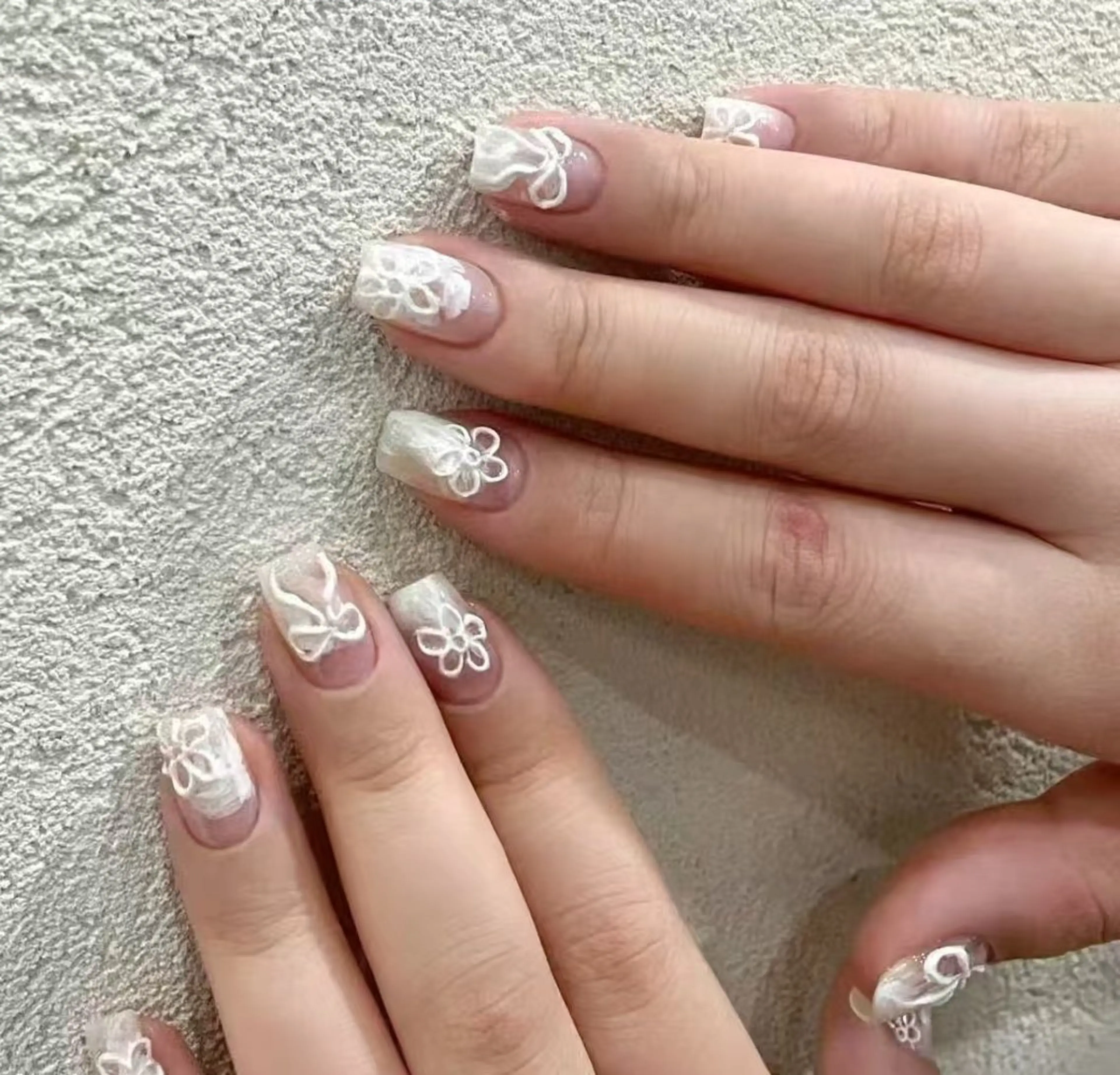 ネイル オーロラネイル フラワーネイル フットネイル フレンチネイル ジェルネイル ハンドネイル BabyYouMi ねねのネイルデザイン