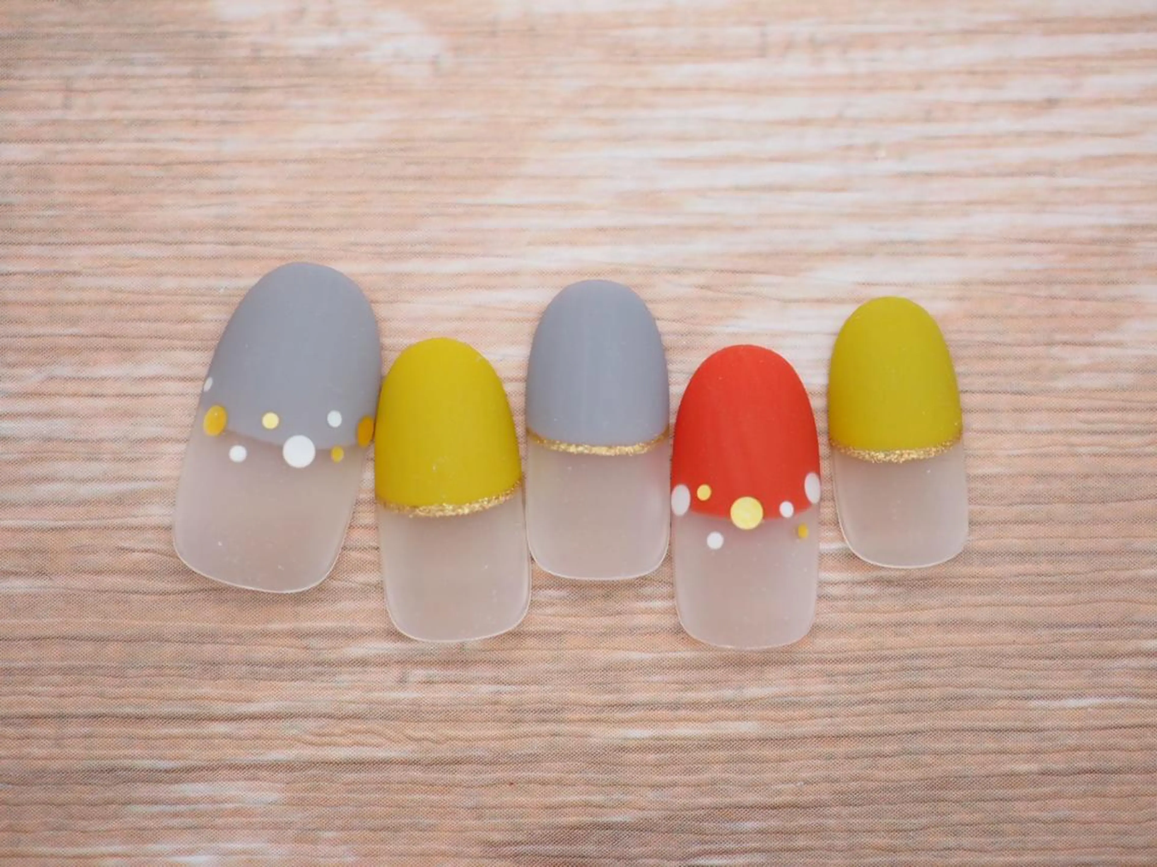 ネイル Laule'a Jr 🎀ネイリスト🌼のネイルデザイン