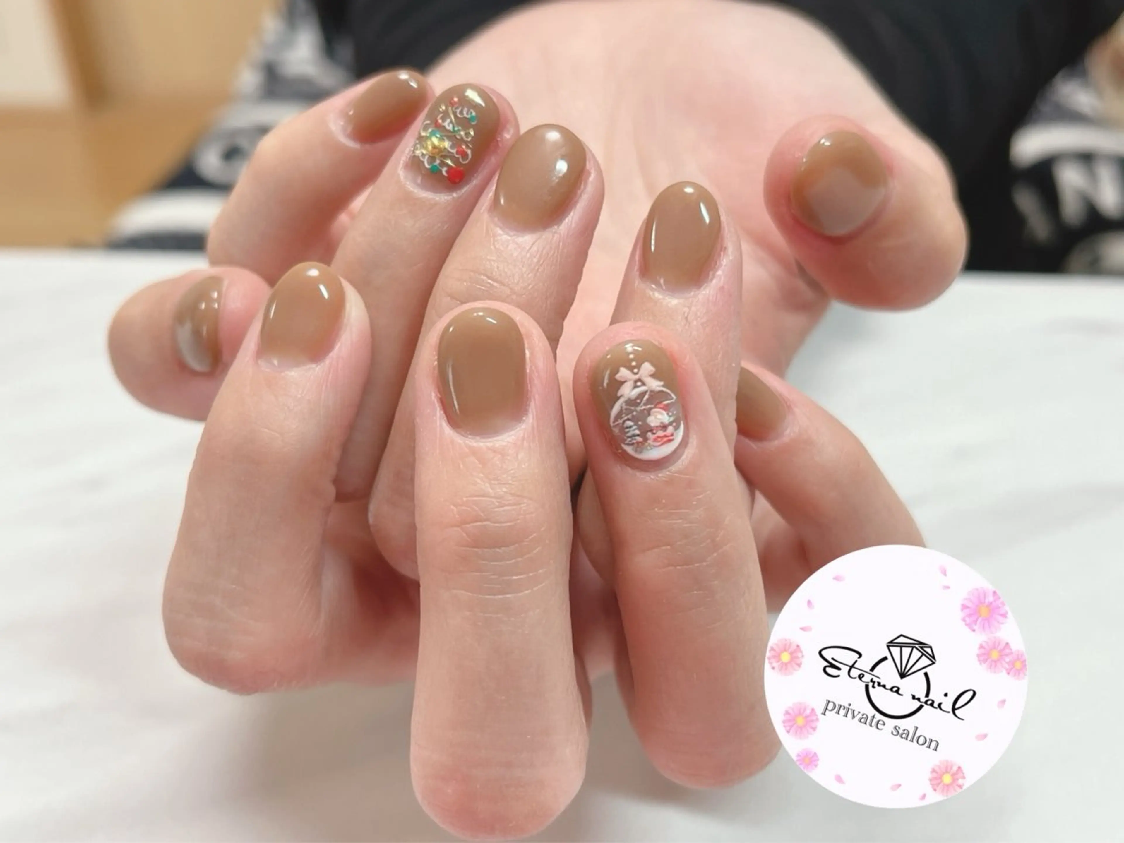 ネイル ハンドネイル ハンドケア プライベートサロン eternanailのネイルデザイン