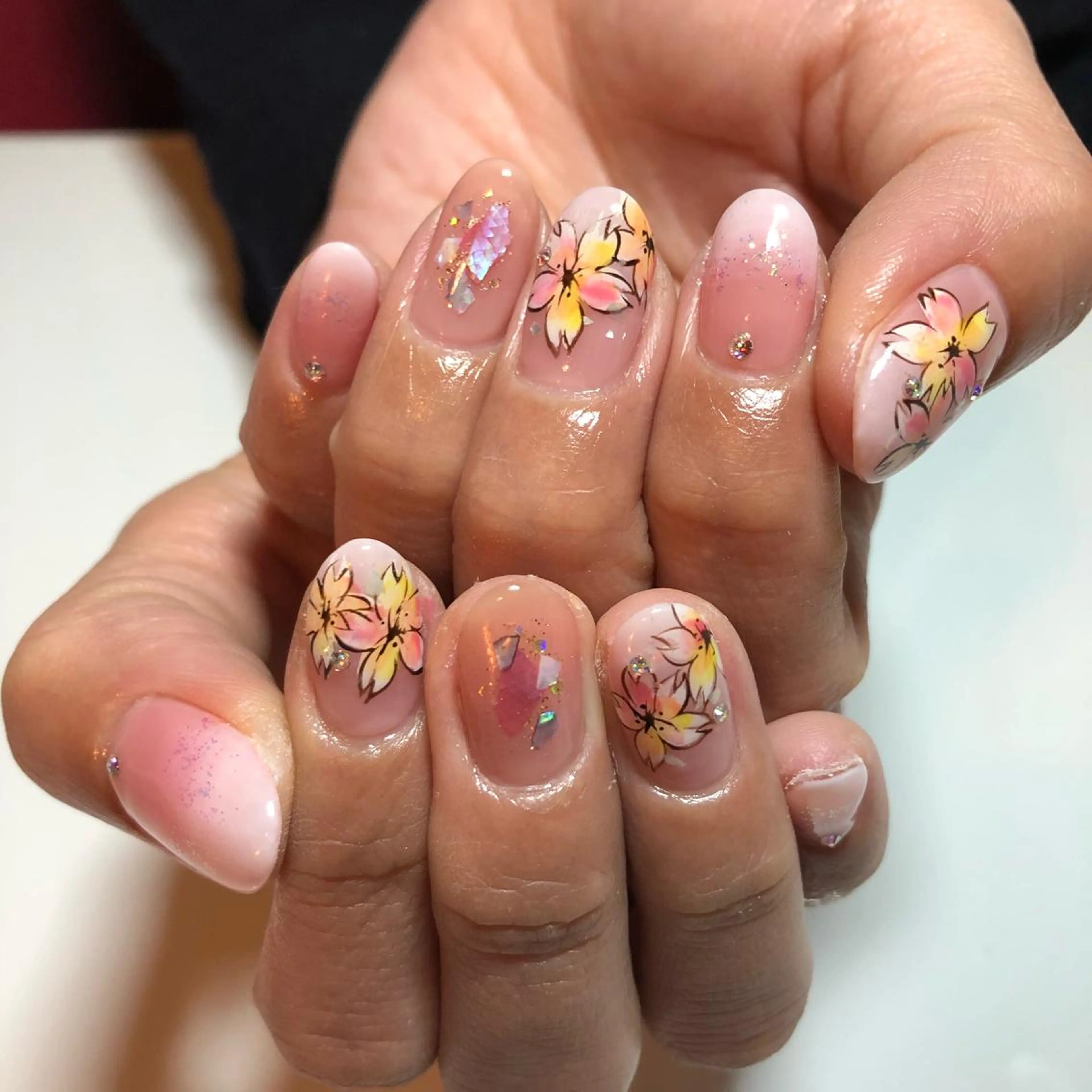 ネイル g-up nail所属・米田 律子のネイルデザイン