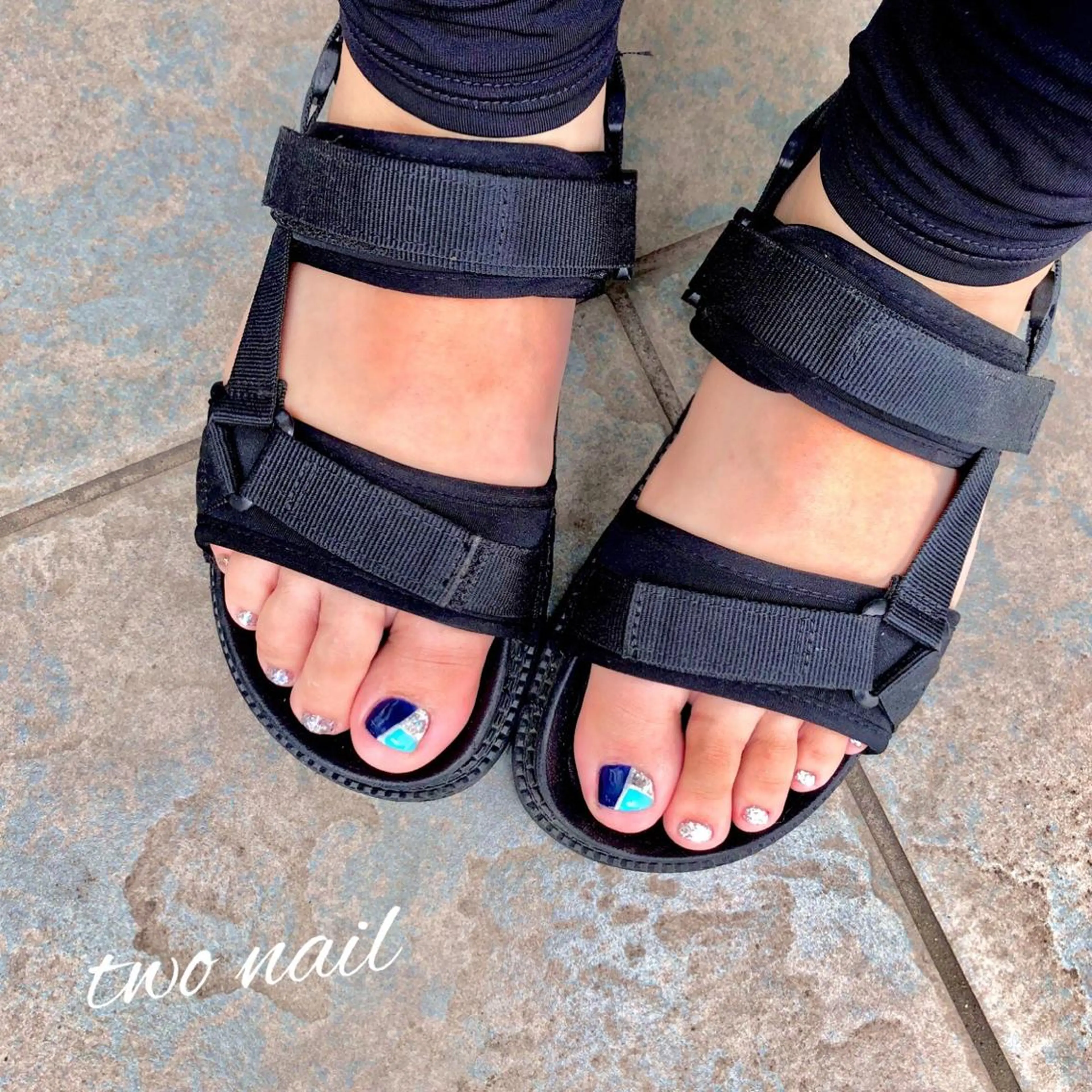 ネイル フットネイル ハート 赤色 フットネイル two nailのネイルデザイン