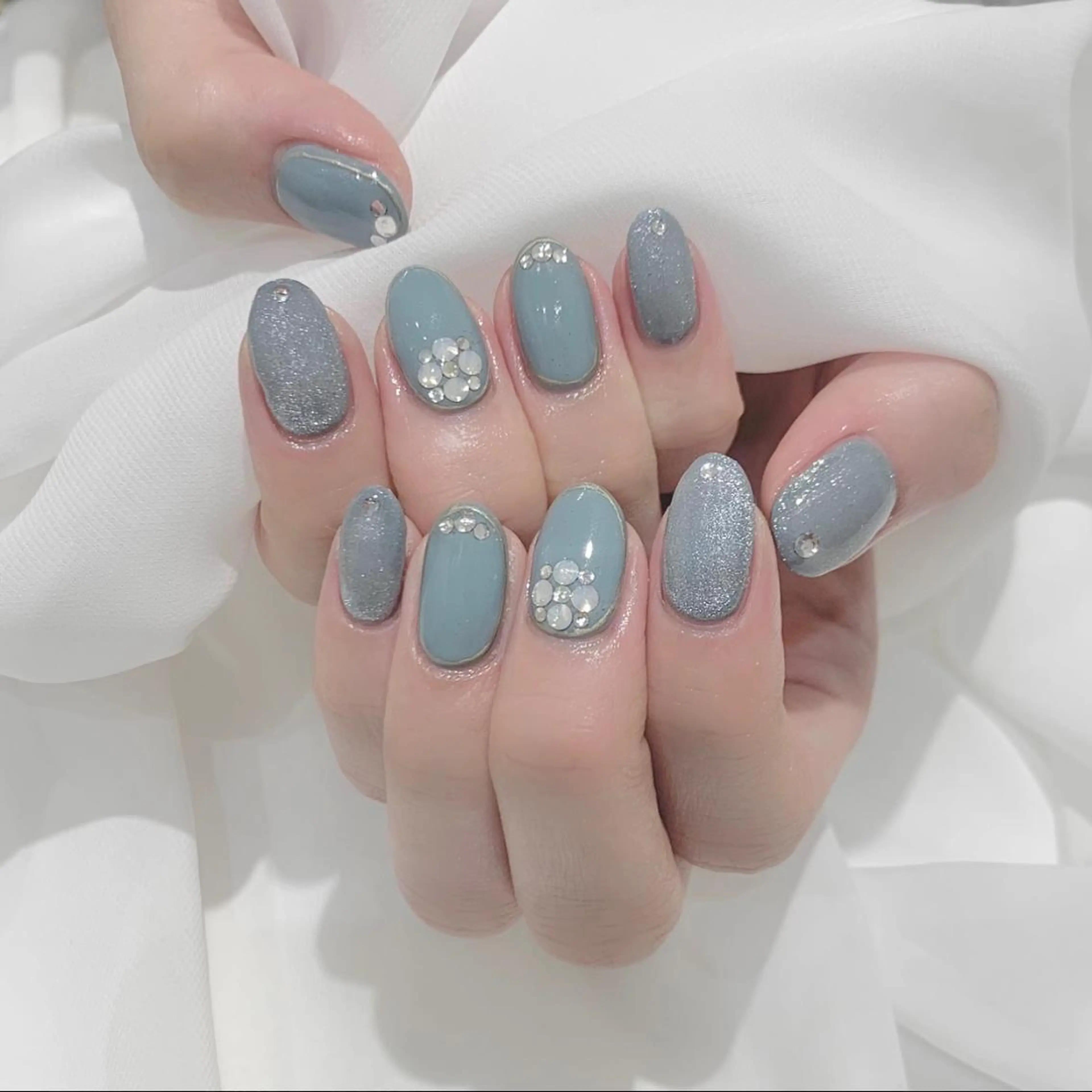 ネイル ブルー ハンドネイル Kanon 🤍のネイルデザイン