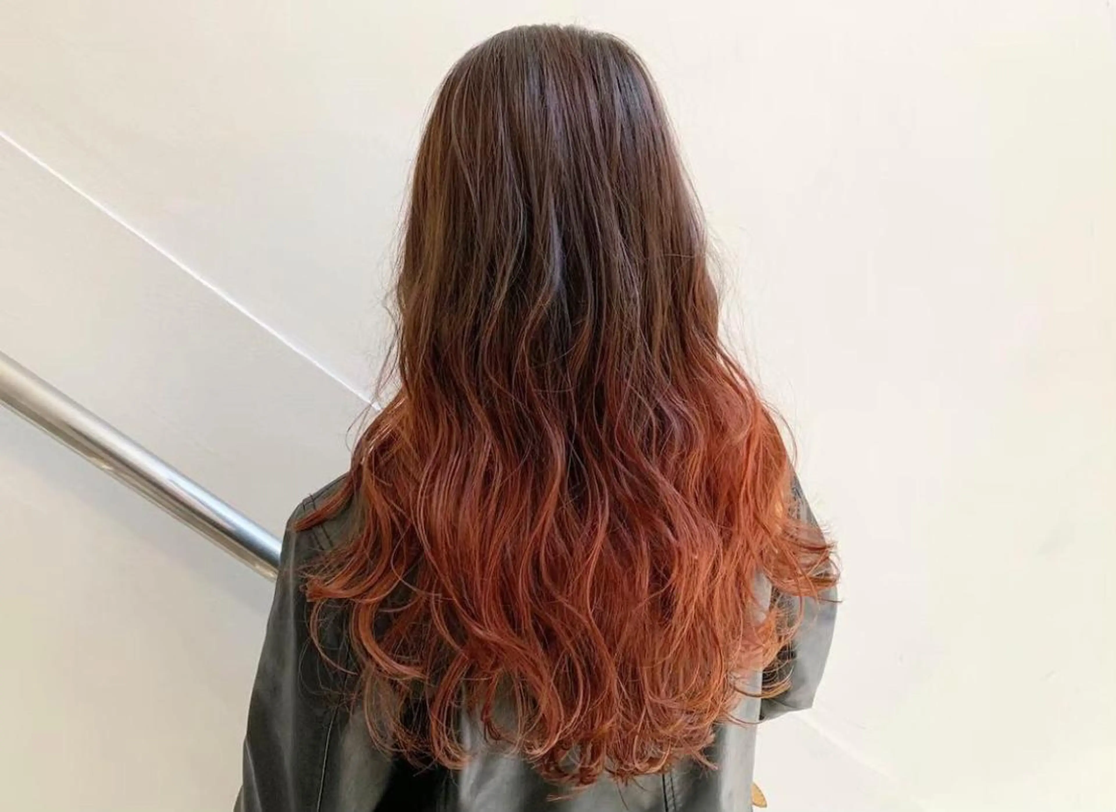 ロング カラー ヘアアレンジ キッズ アディクシーカラー バレイヤージュ ミストバング ベージュカラー 黒髪 カラー特化サロン梅田 Eir茶屋町/山下のヘアスタイル