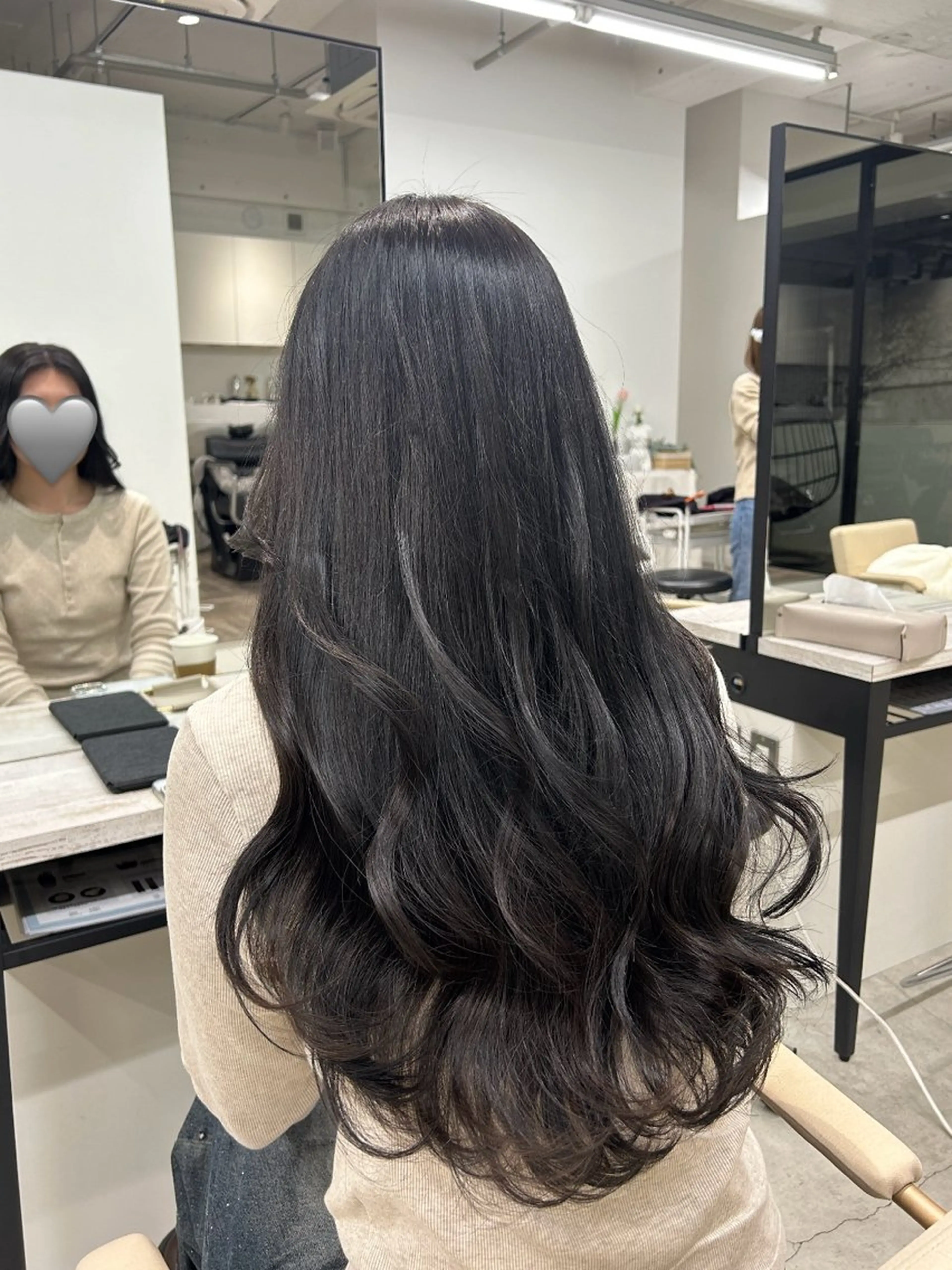 ロング カラー アッシュ ヘアカラー トリートメント ayana /透明感カラー🤍のヘアスタイル