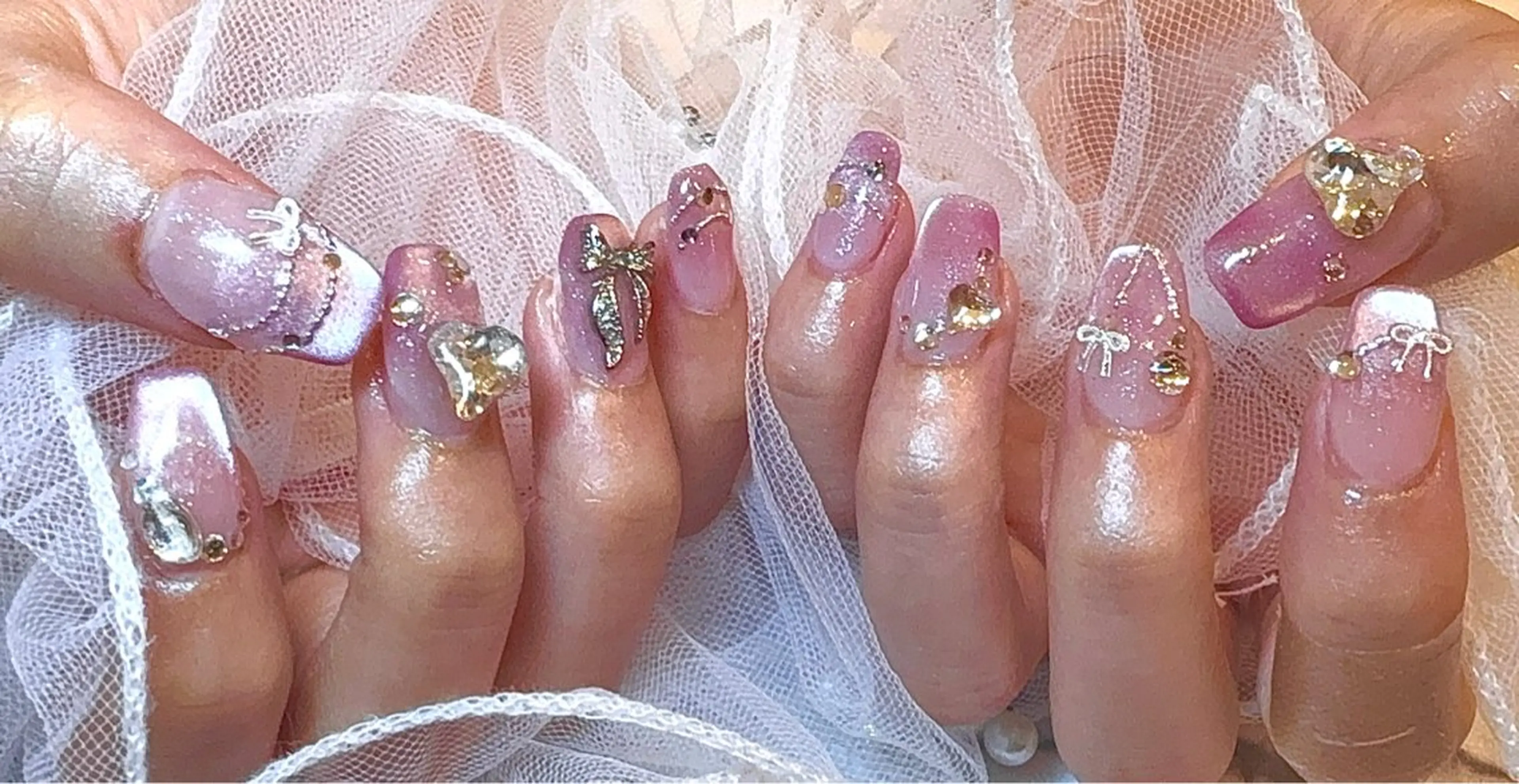 ネイル ハンドネイル nail e.sのネイルデザイン