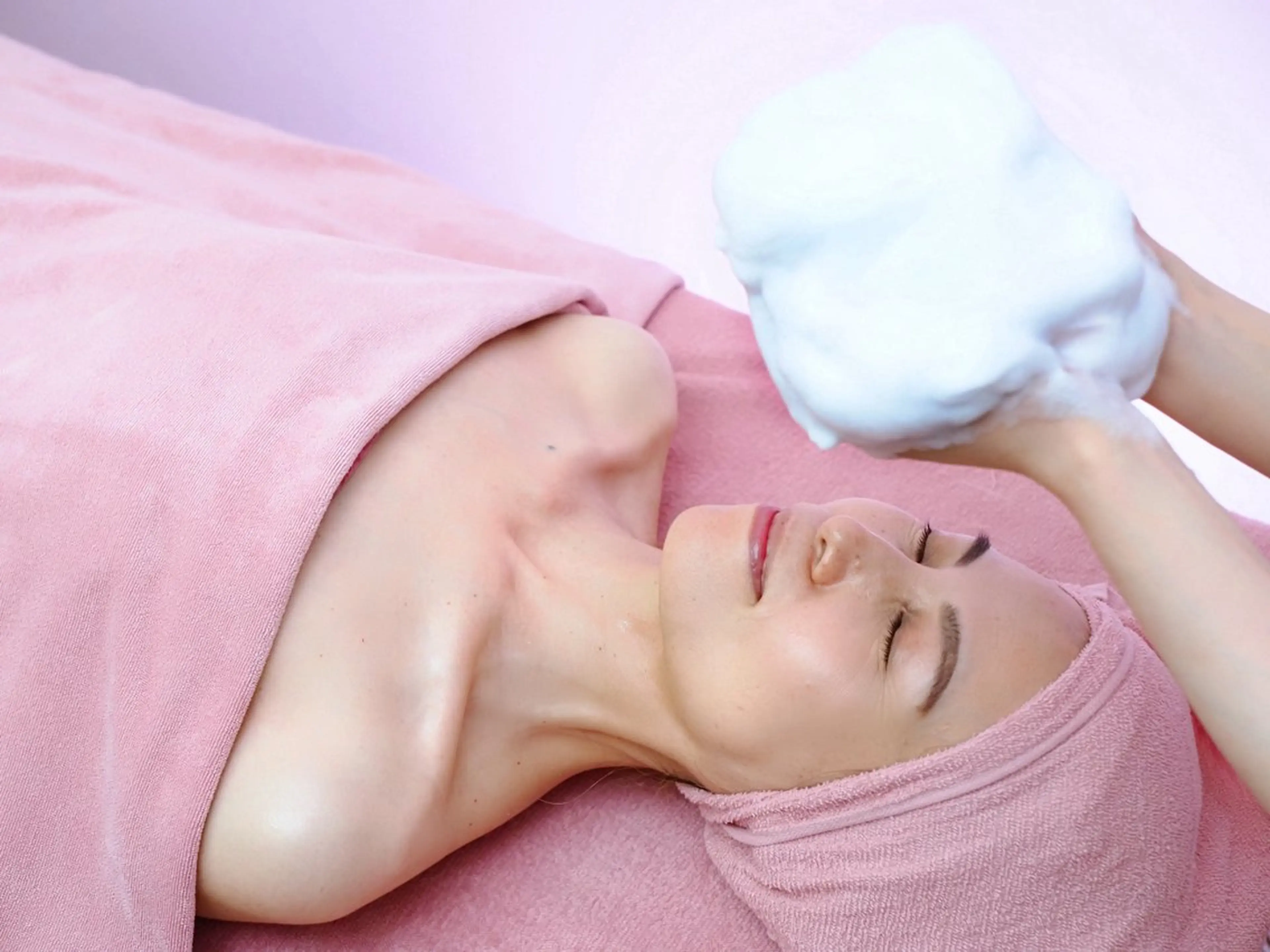 モチモチ肌へ☆小顔と美肌同時に叶う♪オールハンドトリートメントコースの写真