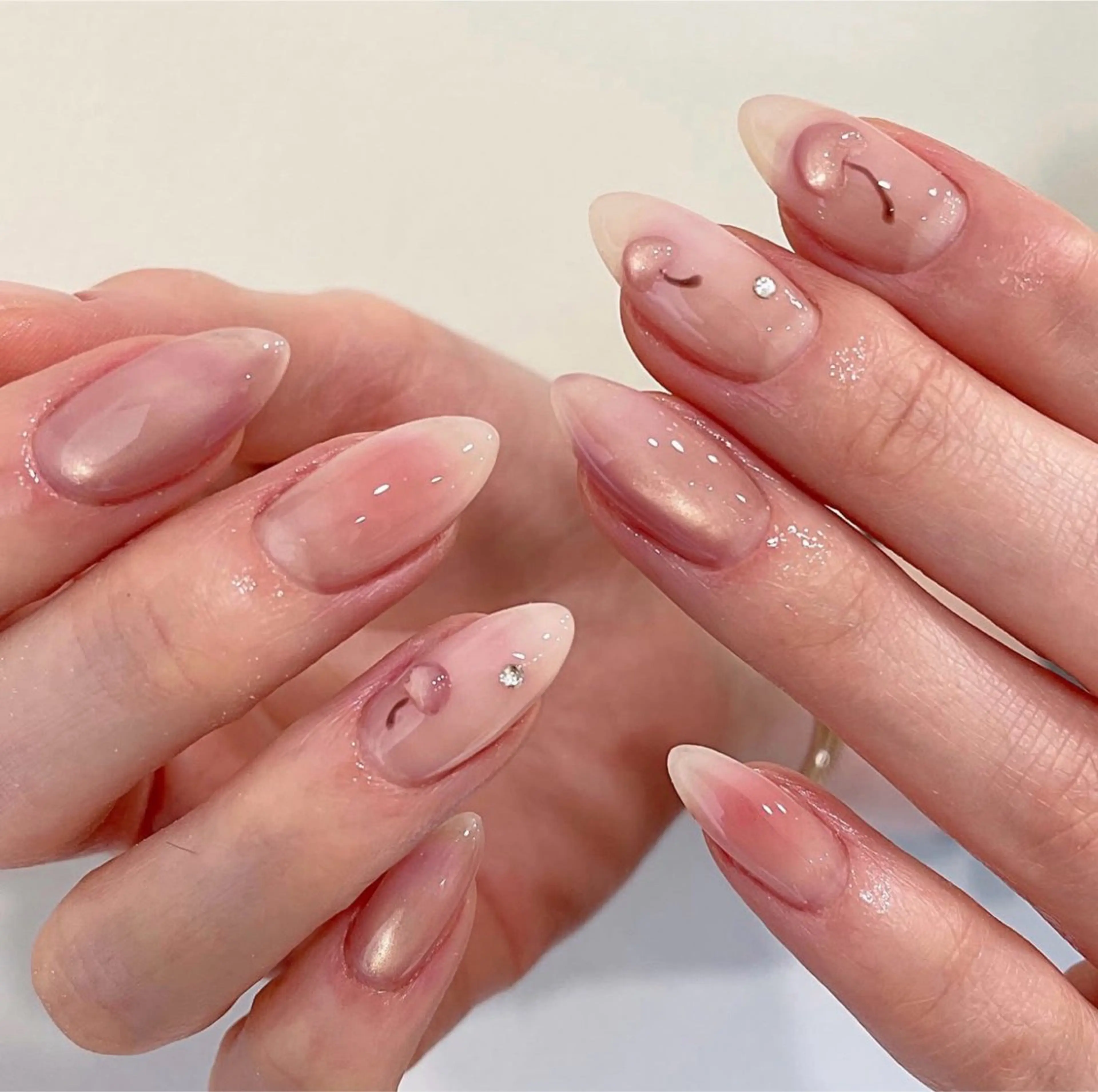 ネイル 長さ出し フレンチネイル 韓国ネイル レース マグネットネイル ハンドネイル 波 なみのネイルデザイン