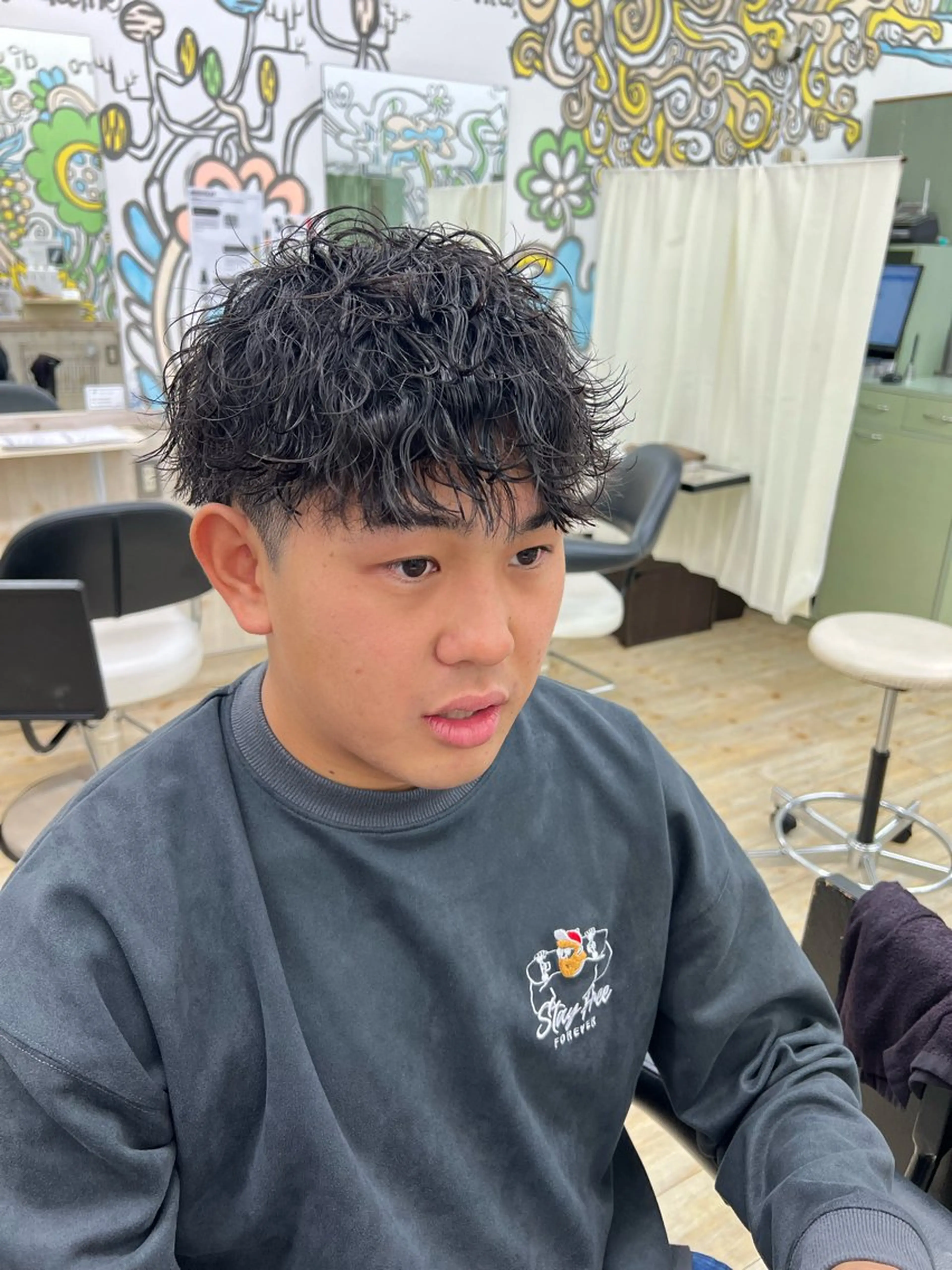 パーマ メンズ メンズパーマ 波巻きパーマ 二宮 光広のヘアスタイル