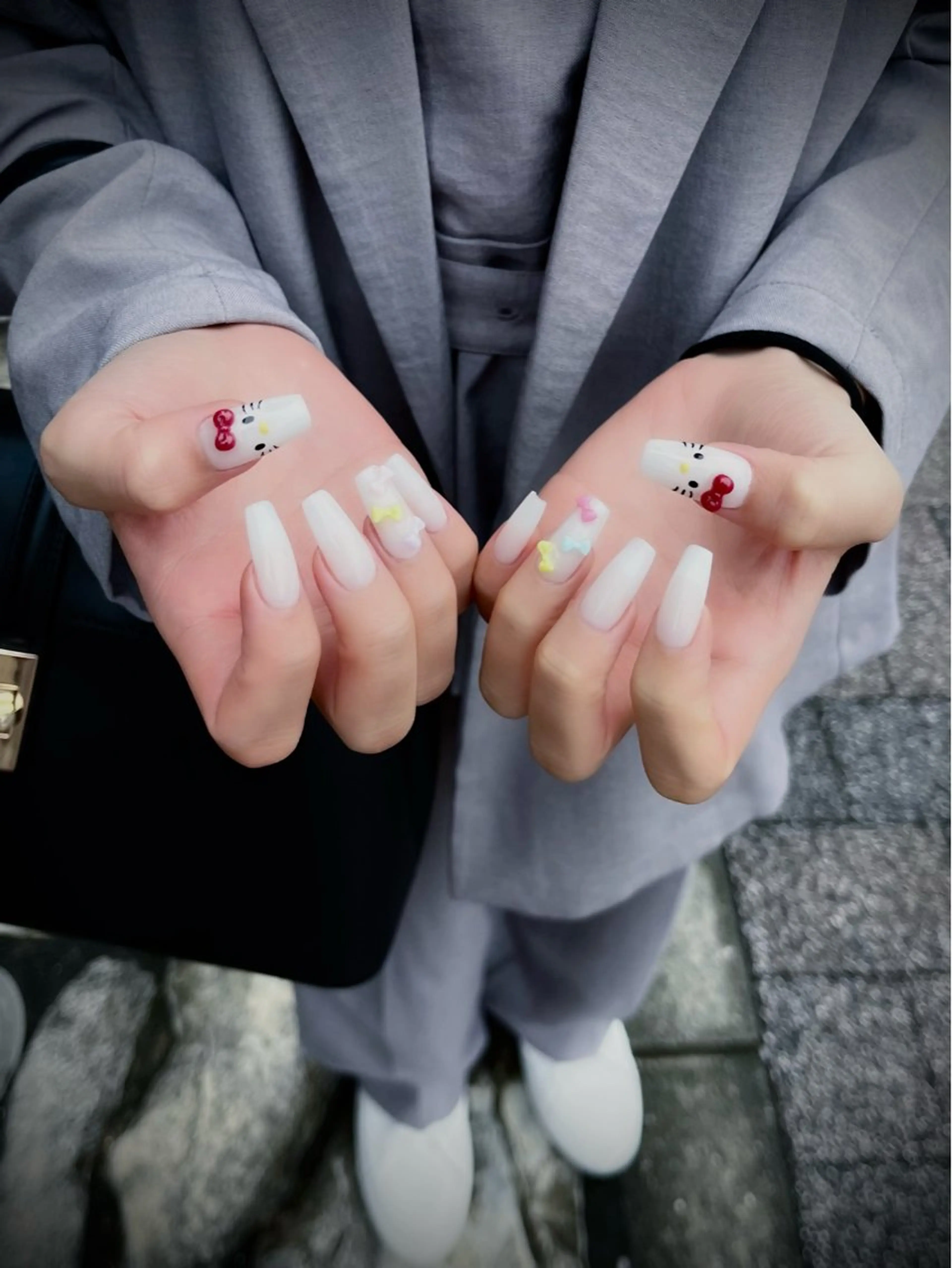 ネイル キラキラネイル マグネットネイル 持ち込み ワンカラーネイル スカルプネイル nine.🦋 YUKOのネイルデザイン