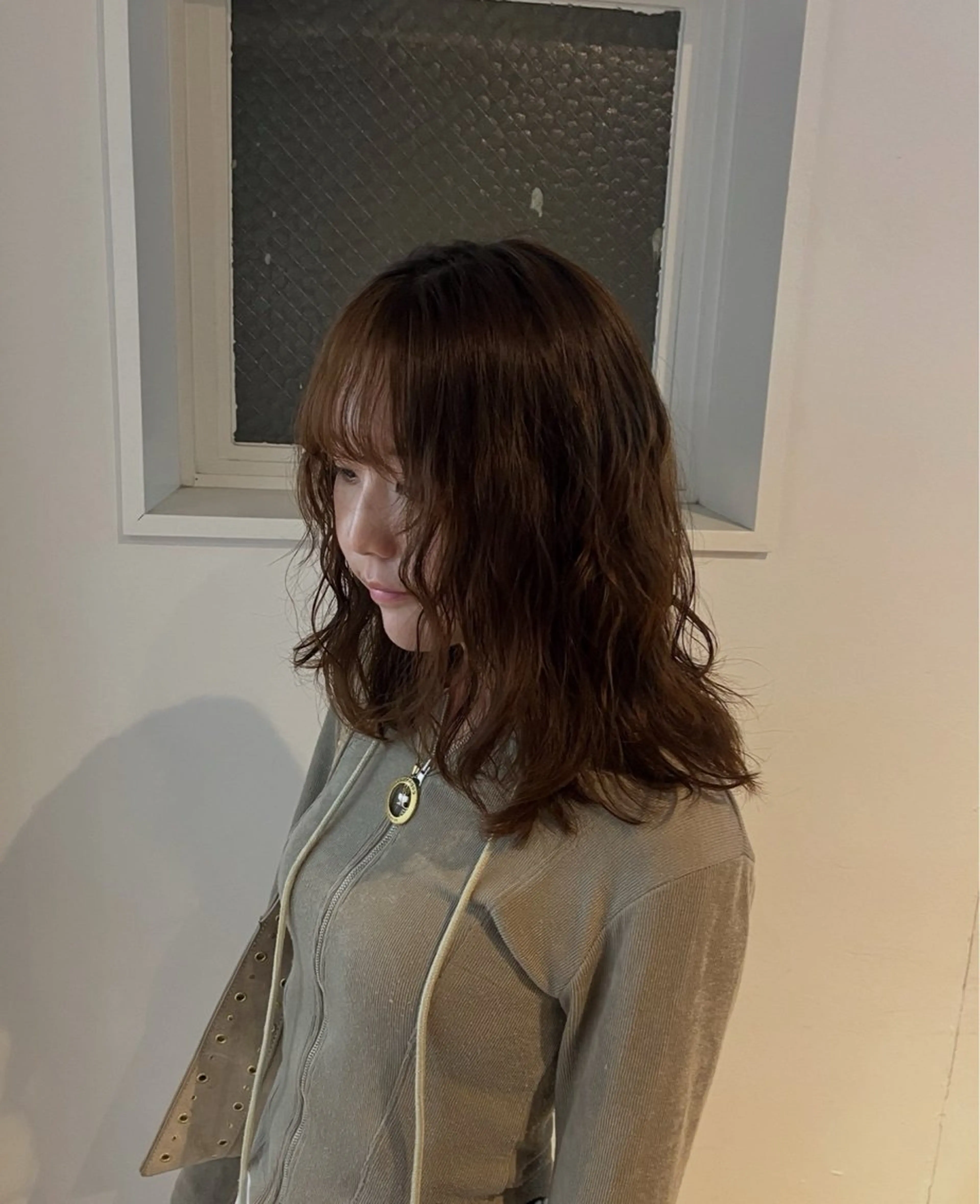 カラー 東野 雪月のヘアスタイル