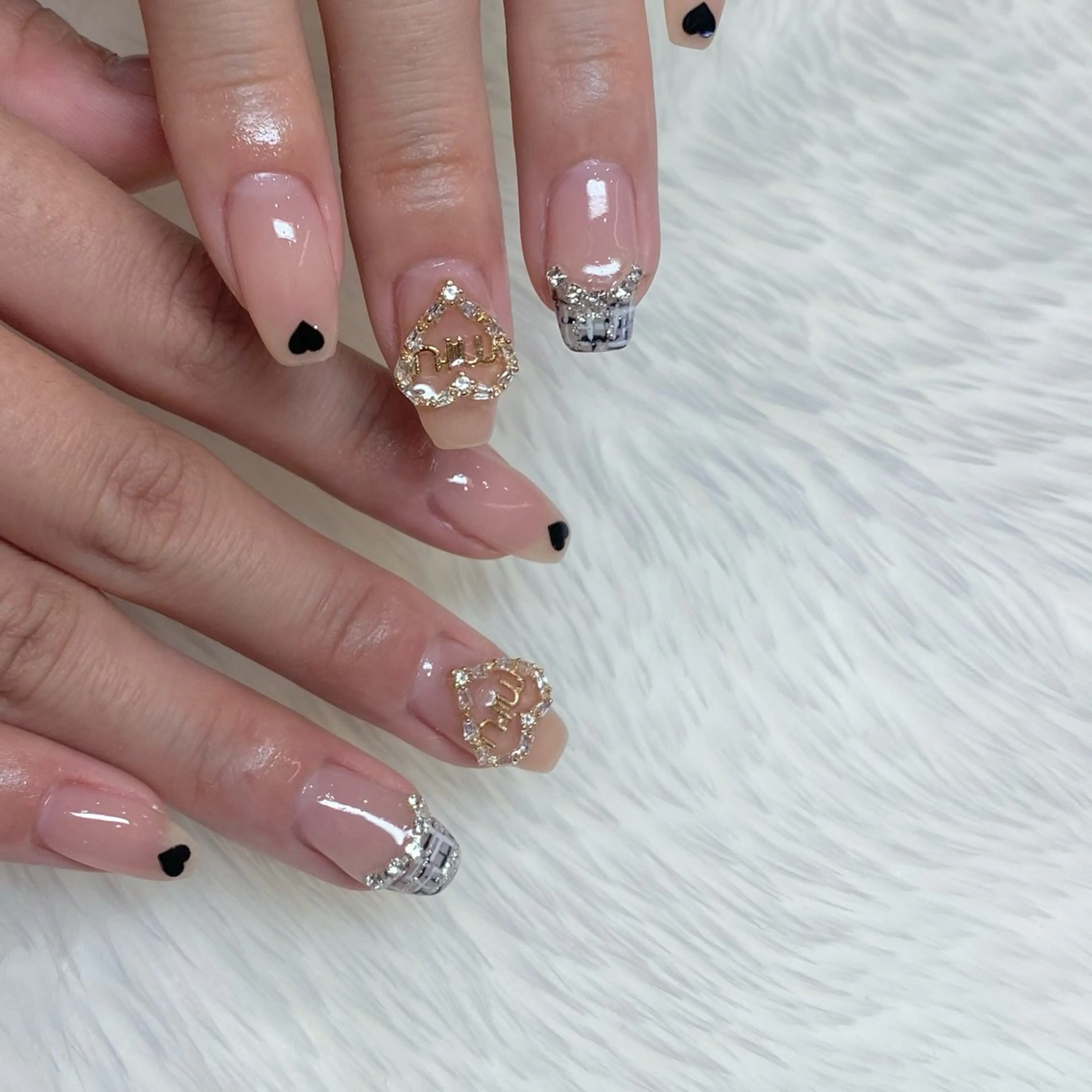 ネイル フレンチネイル キラキラネイル 持ち込み オフィスネイル ツイードネイル Nailsalon Merci所属・Merci momoのネイルデザイン
