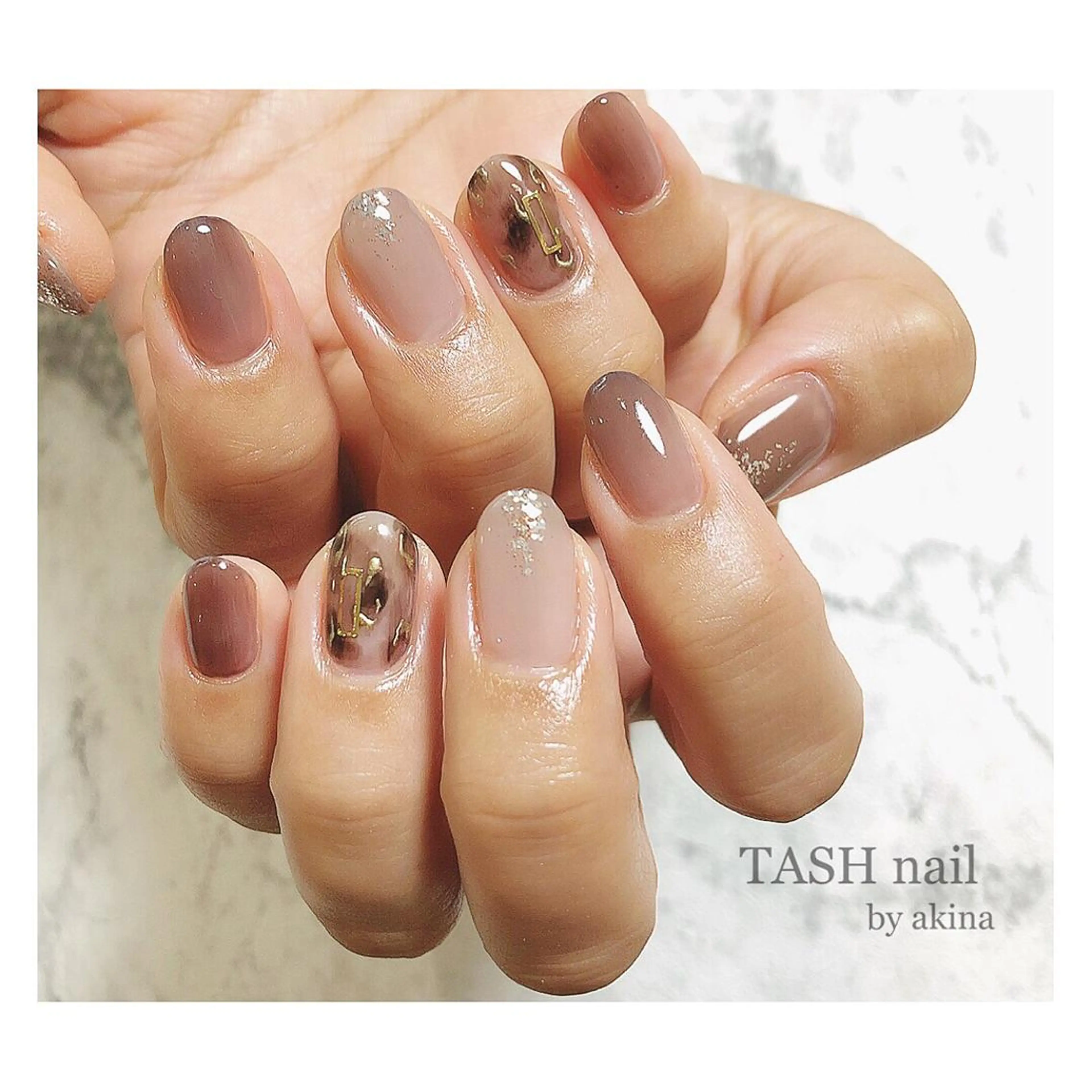 ネイル TASH nailのネイルデザイン