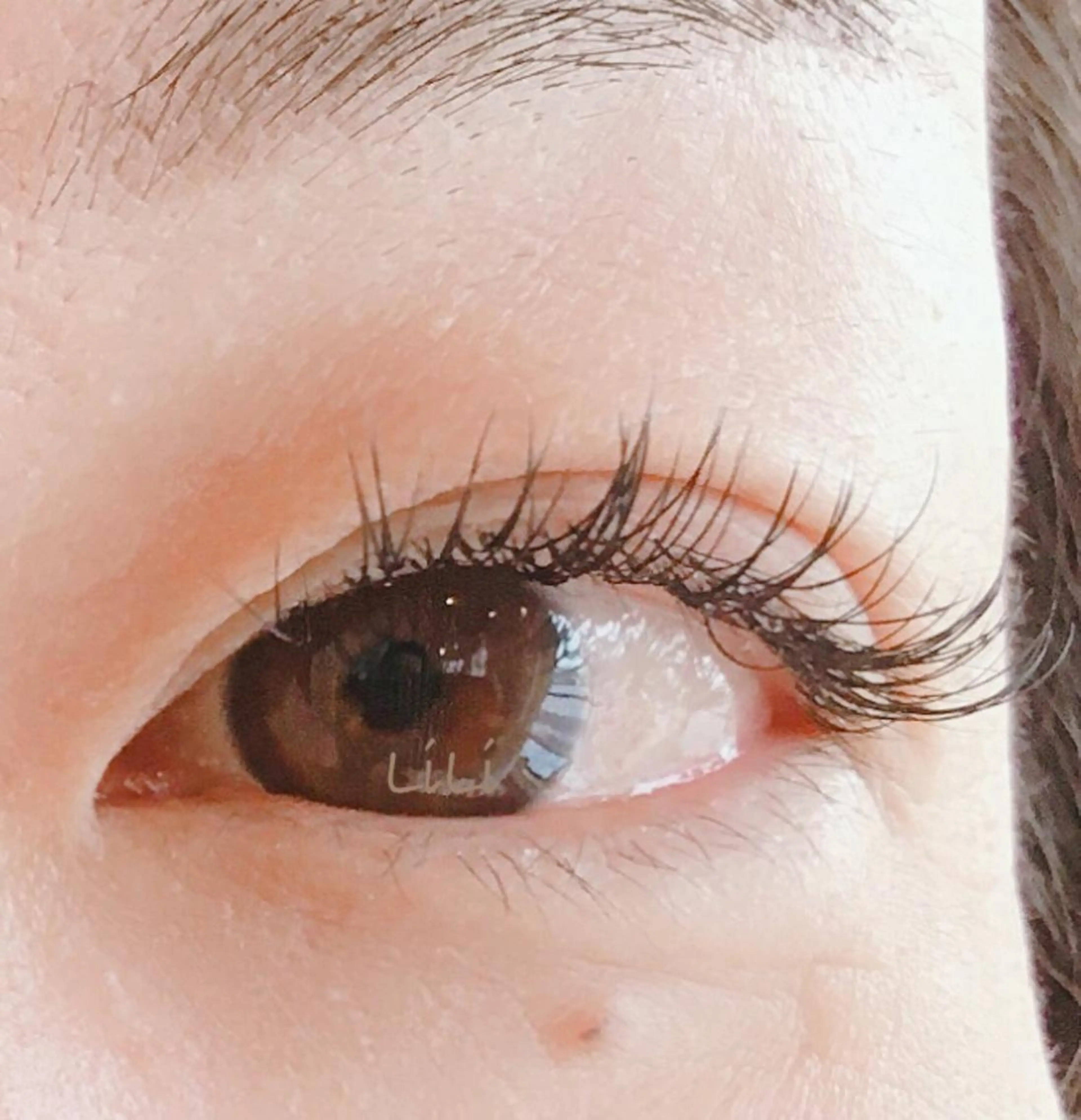 マツエク・マツパ フラットラッシュ 自まつ毛改善サロンHYGGE青葉台所属・mami saijoのマツエク・マツパデザイン