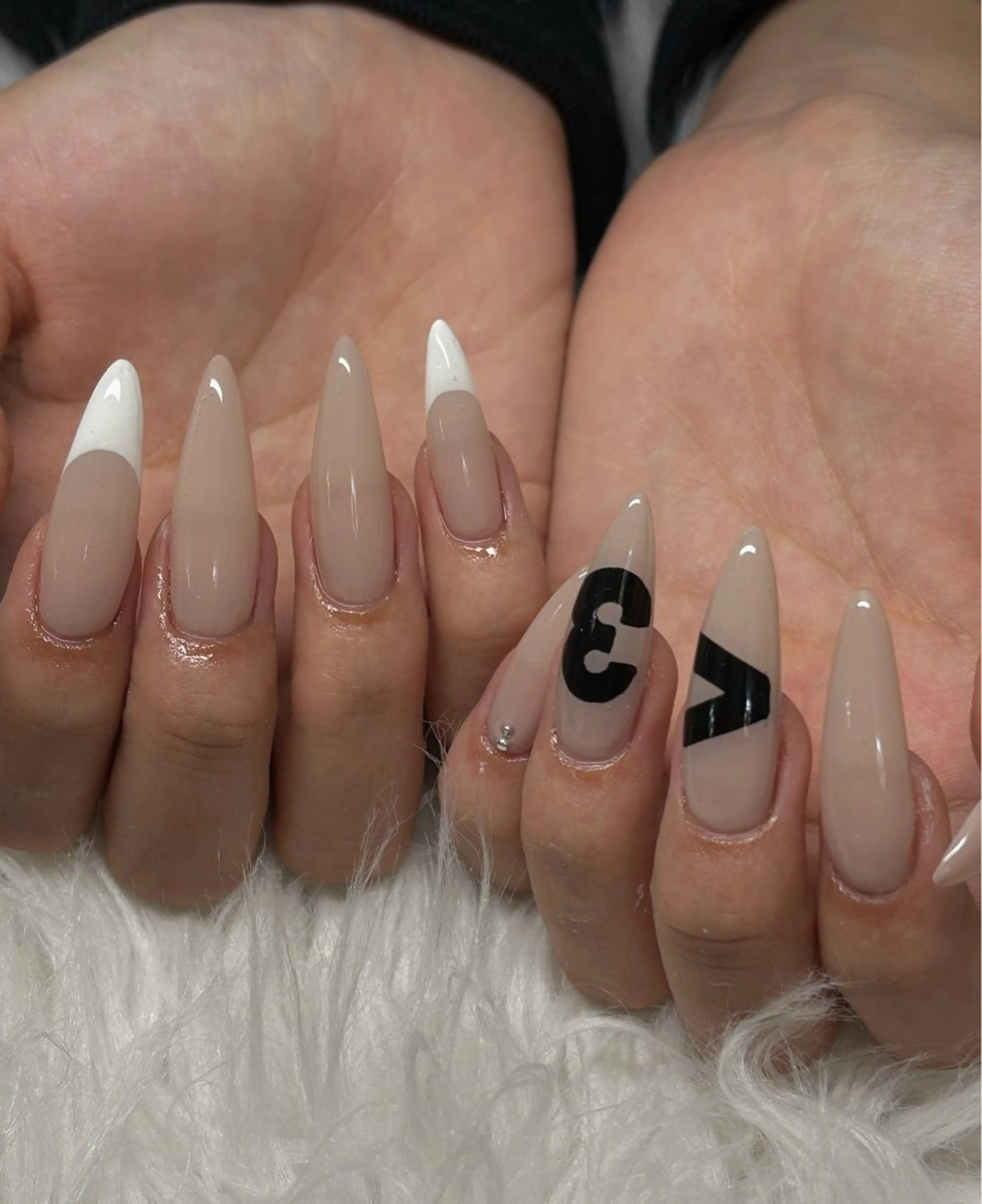 ネイル シンプルネイル ハンドネイル yu zuのネイルデザイン