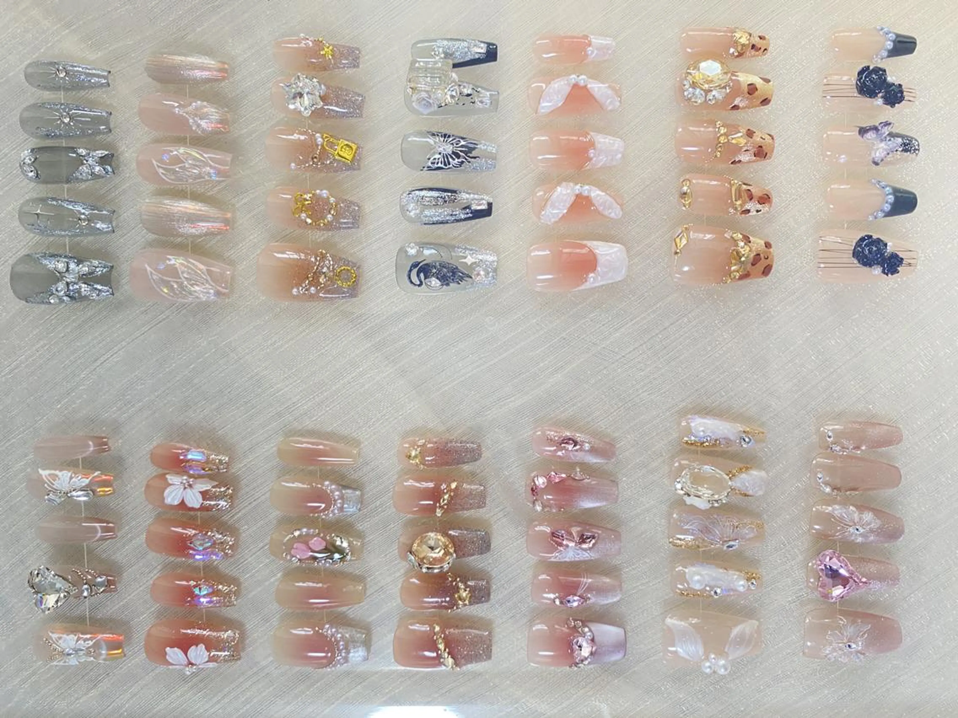 期間限定キャンペーン【つけ爪】ワンホンデザインロングの写真