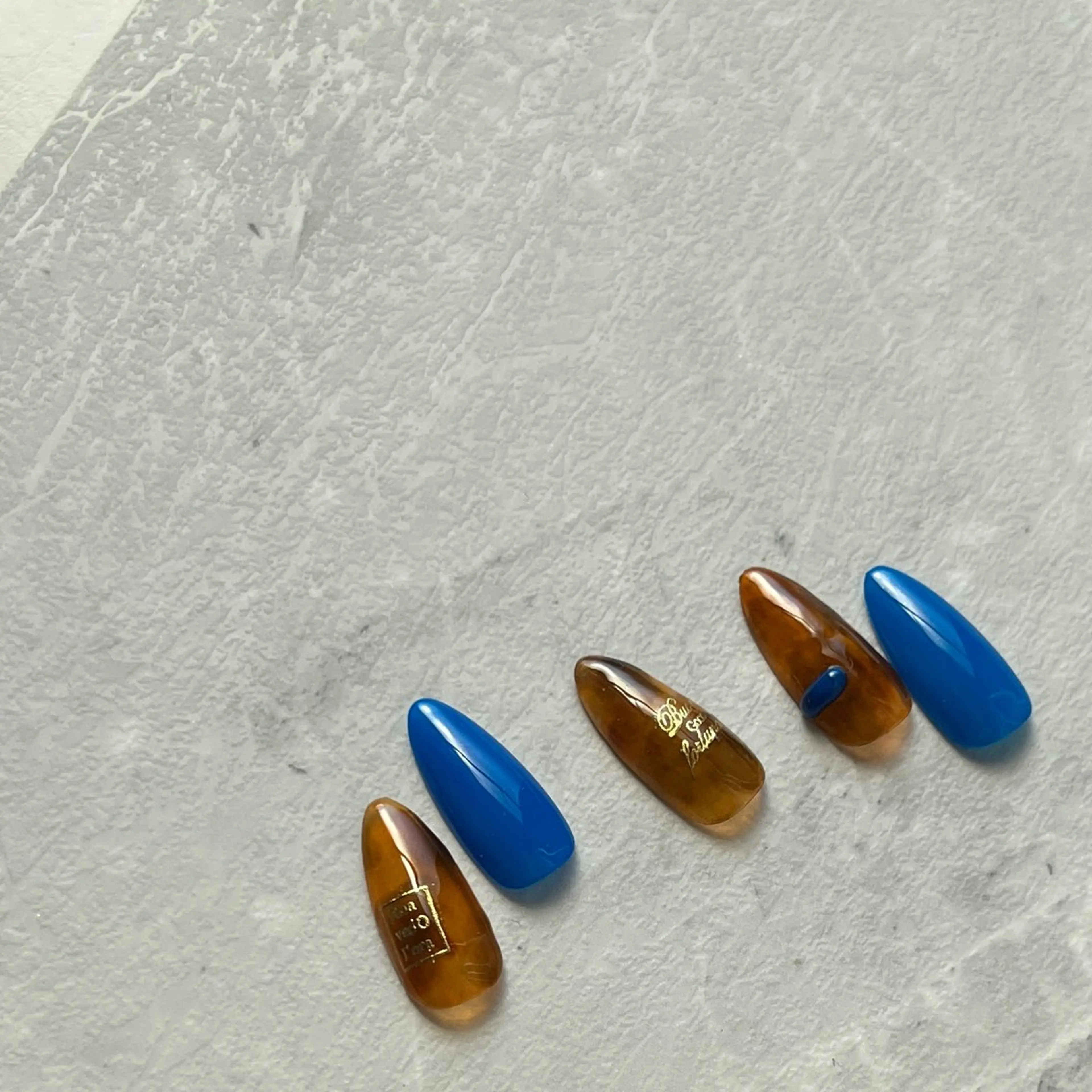 ネイル 城東区ネイルサロン carpediemのネイルデザイン