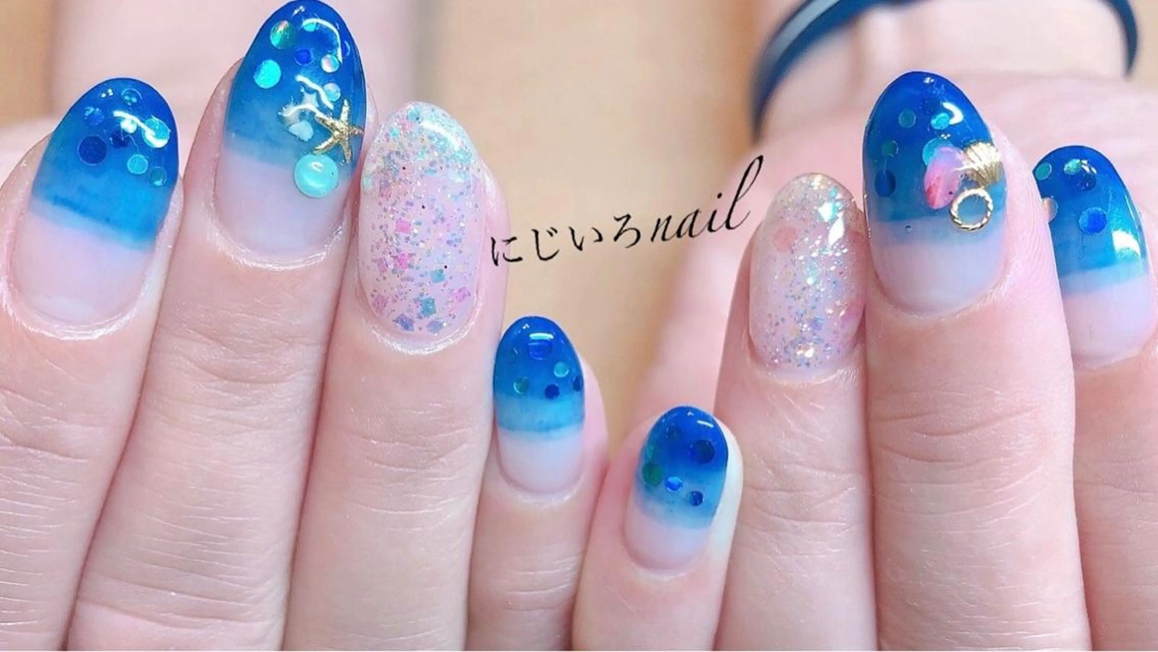 ネイル にじいろ nailのネイルデザイン