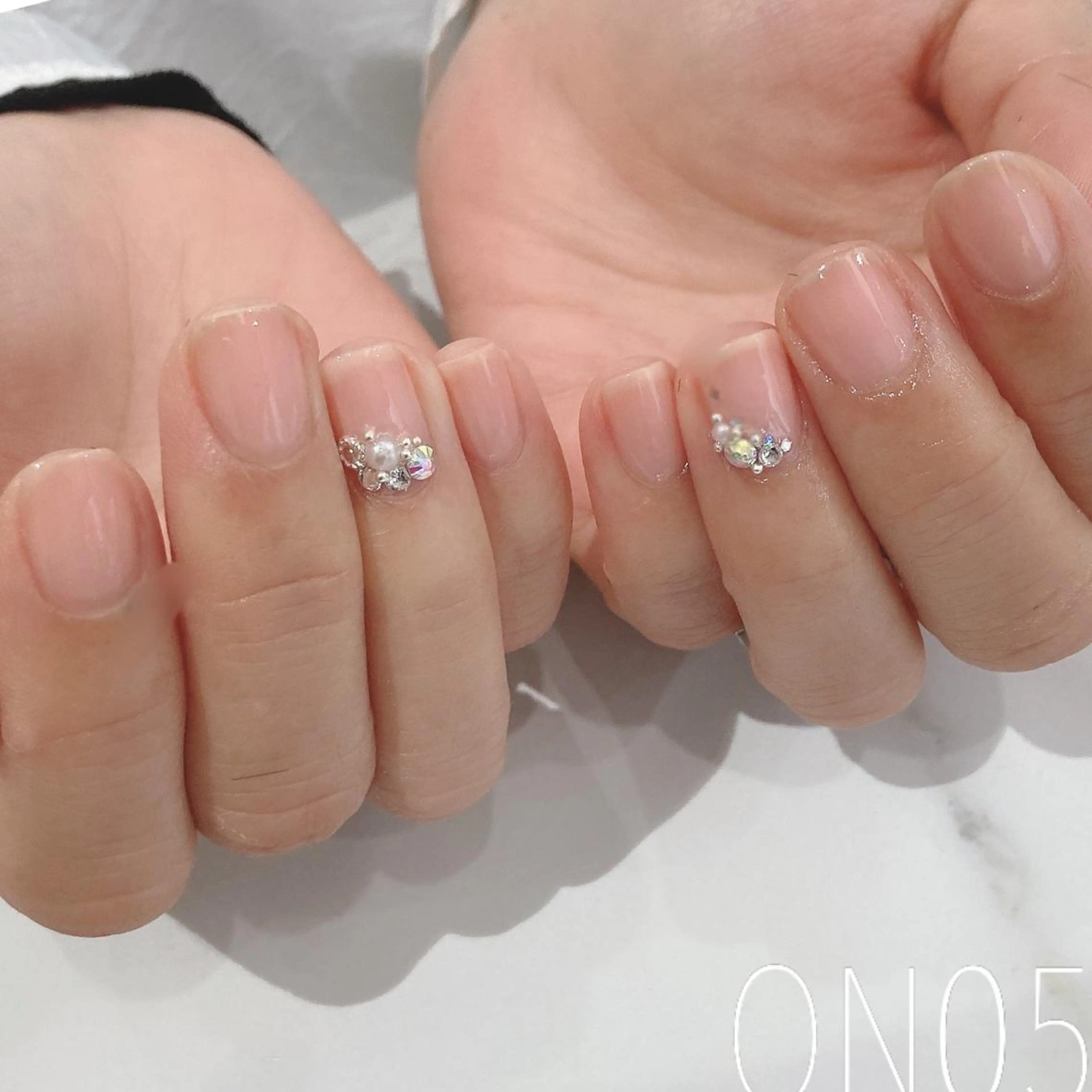 ネイル 園 寛子 （ネイリスト）のネイルデザイン