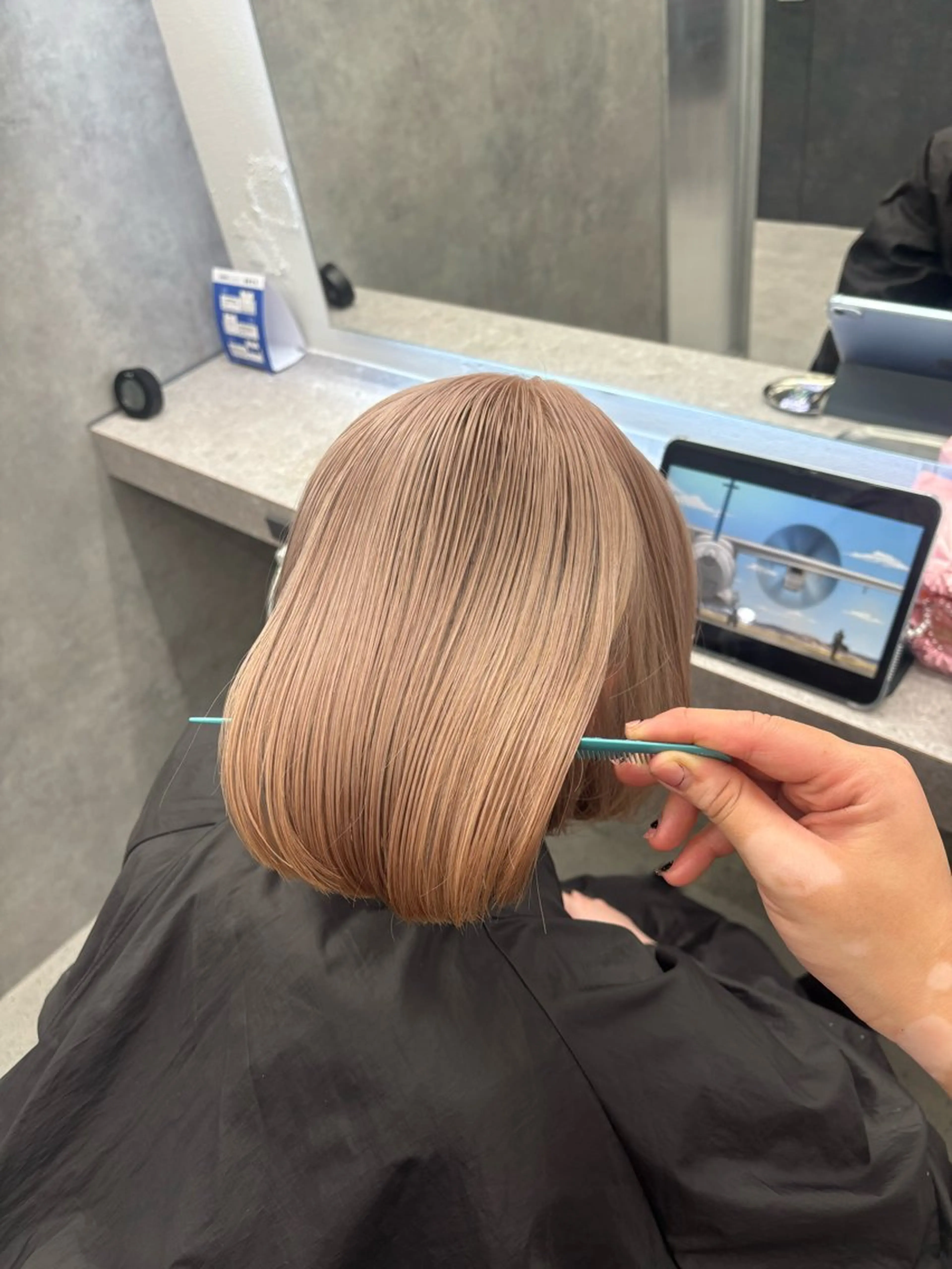 ショート カラー ヘアカラー いろあそび 八王子所属・きぃちゃん/カラー 特化/いろあそび🦋のヘアスタイル