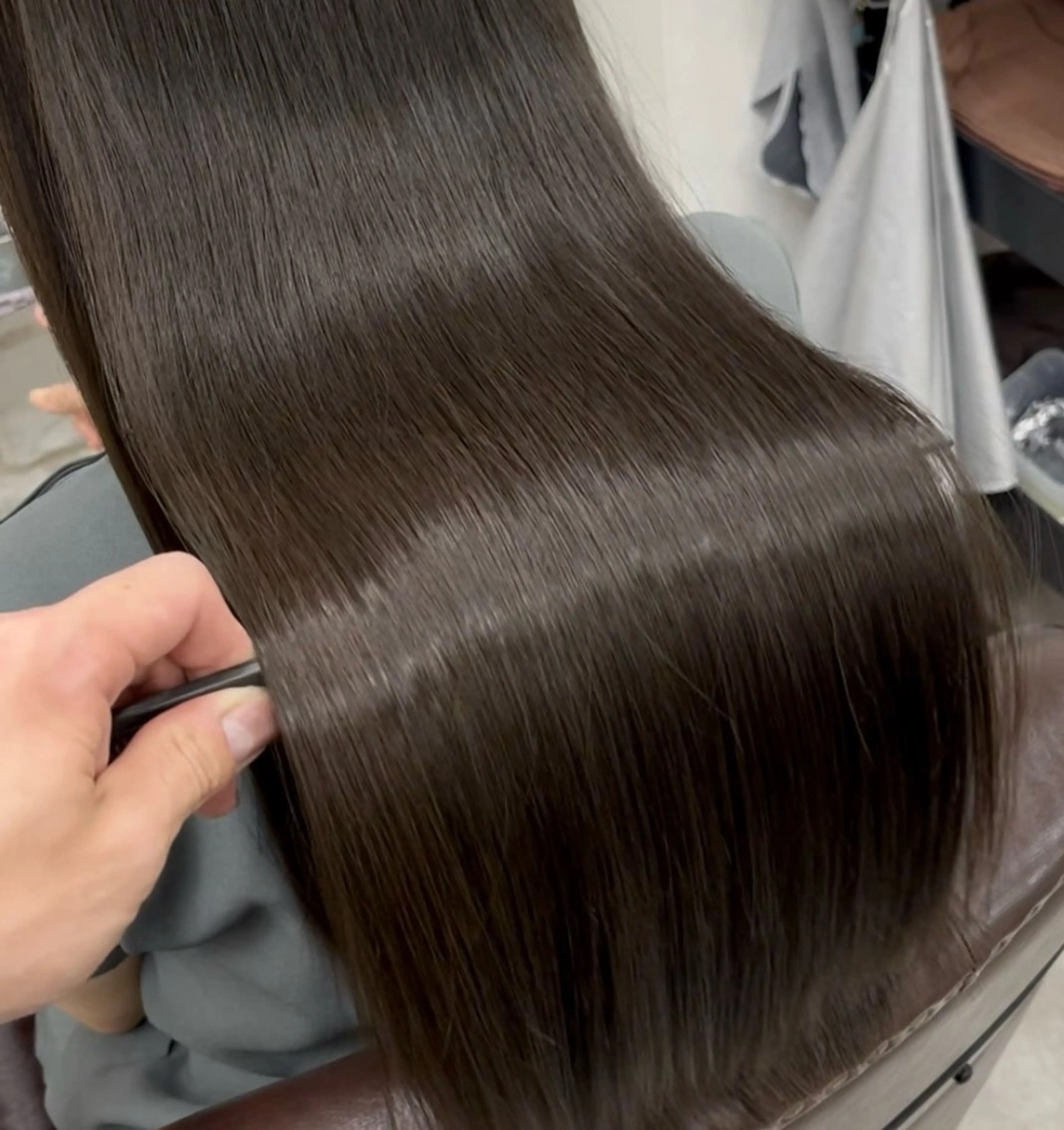 ロング パーマ 髪質改善 ストレートパーマ カット 縮毛矯正 トリートメント 天王寺髪質改善なら よしみさん✨のヘアスタイル