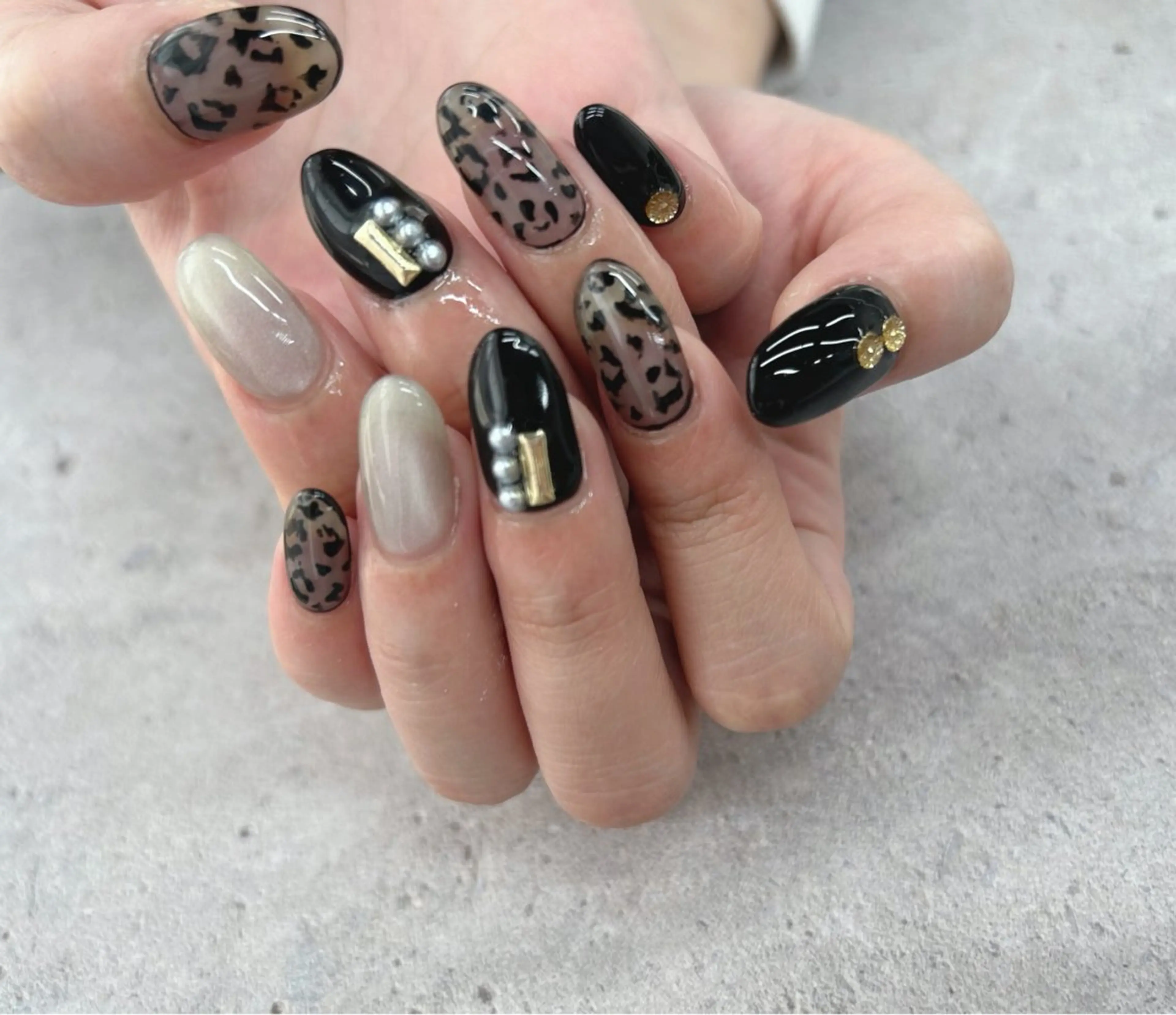 ネイル アニマル柄 ハンドネイル Nail Salon agré所属・agré ネイルサロン　アグレのネイルデザイン