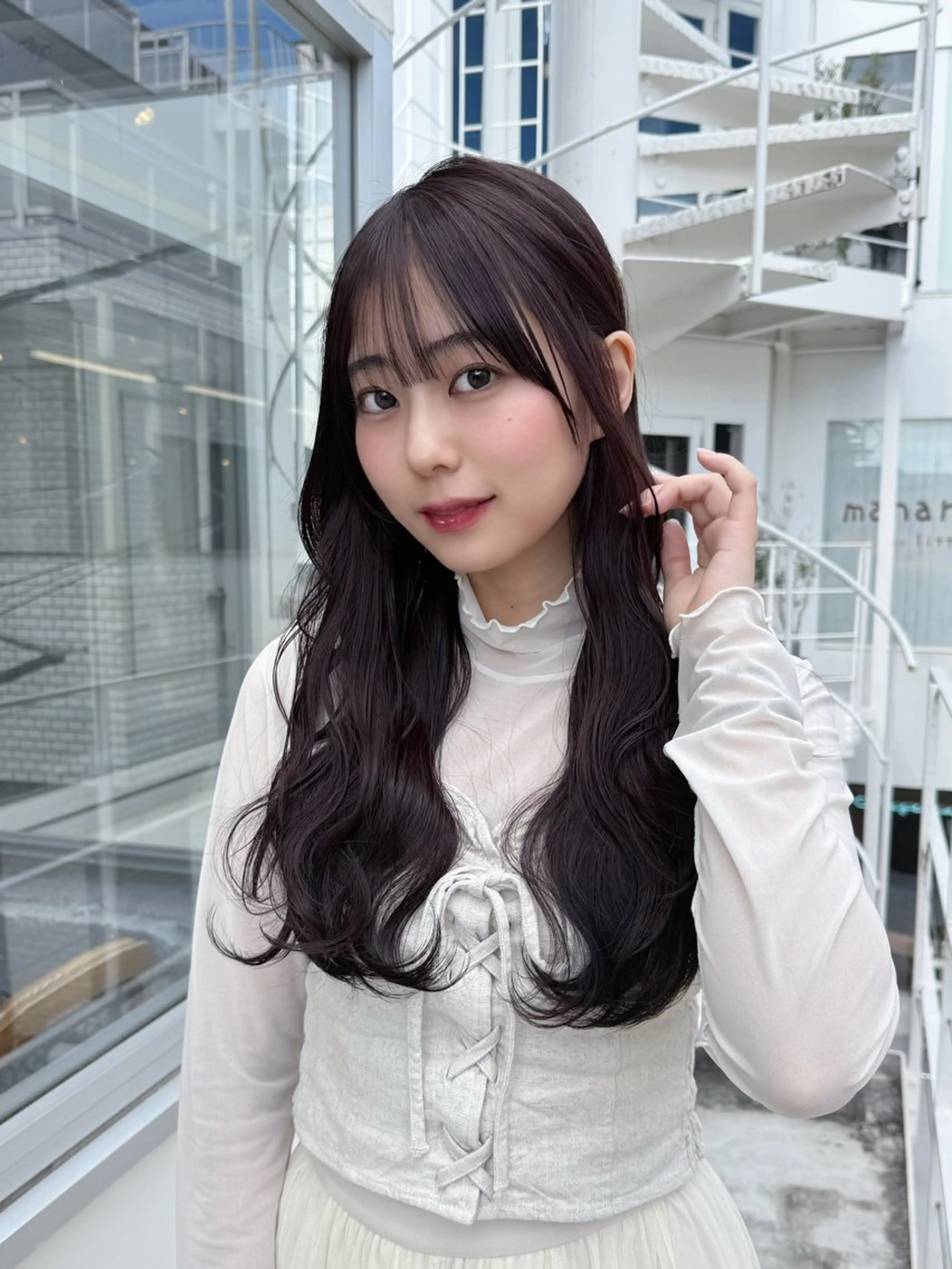 🪽カット¥7700→¥3300♡セミロング​〜​ロングレイヤーカット🪽ミニアウトバストリートメントプレゼント🍀の写真