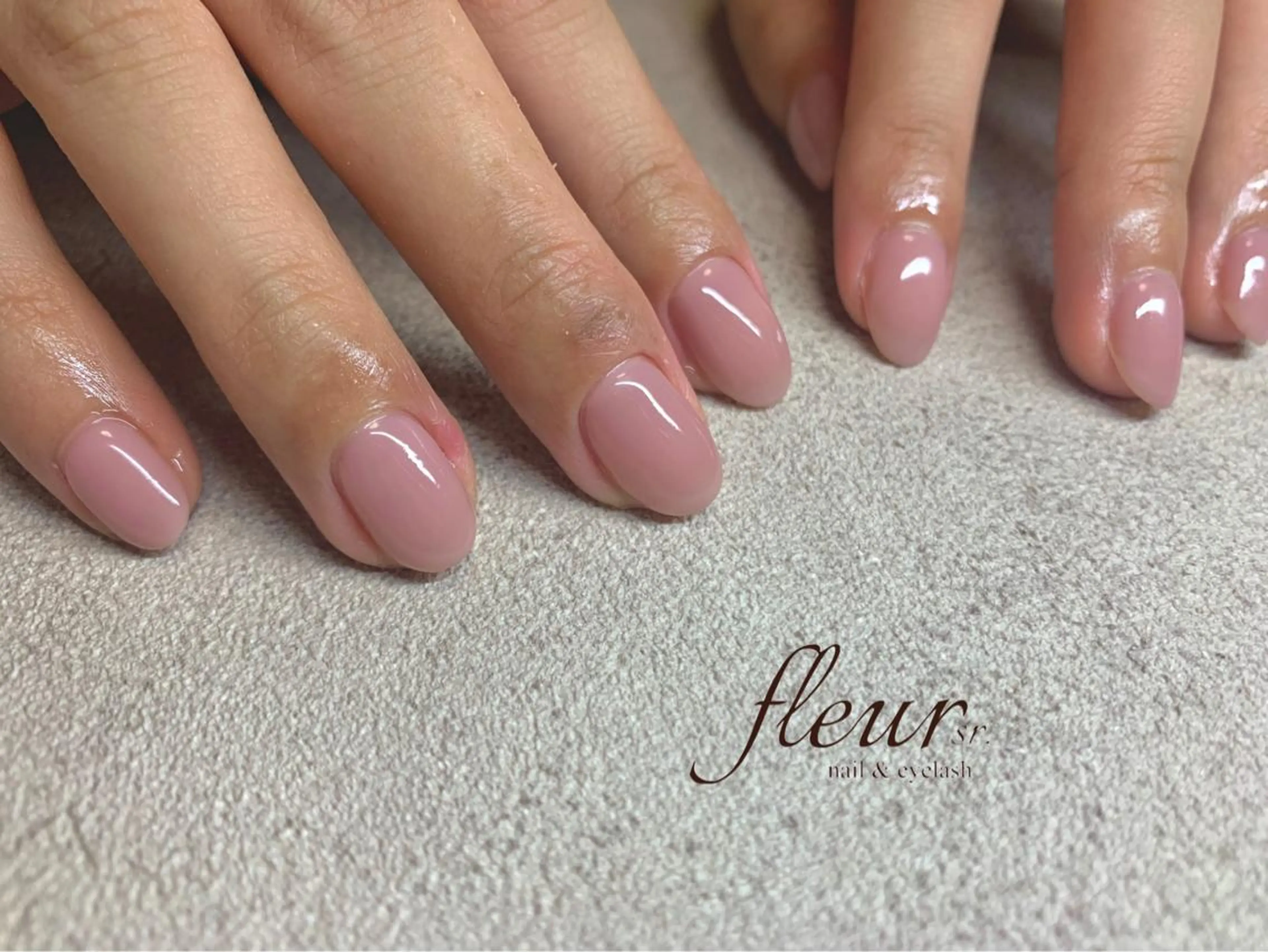 ネイル オフィスネイル ハンドネイル atore つかさのマツエク・マツパデザイン