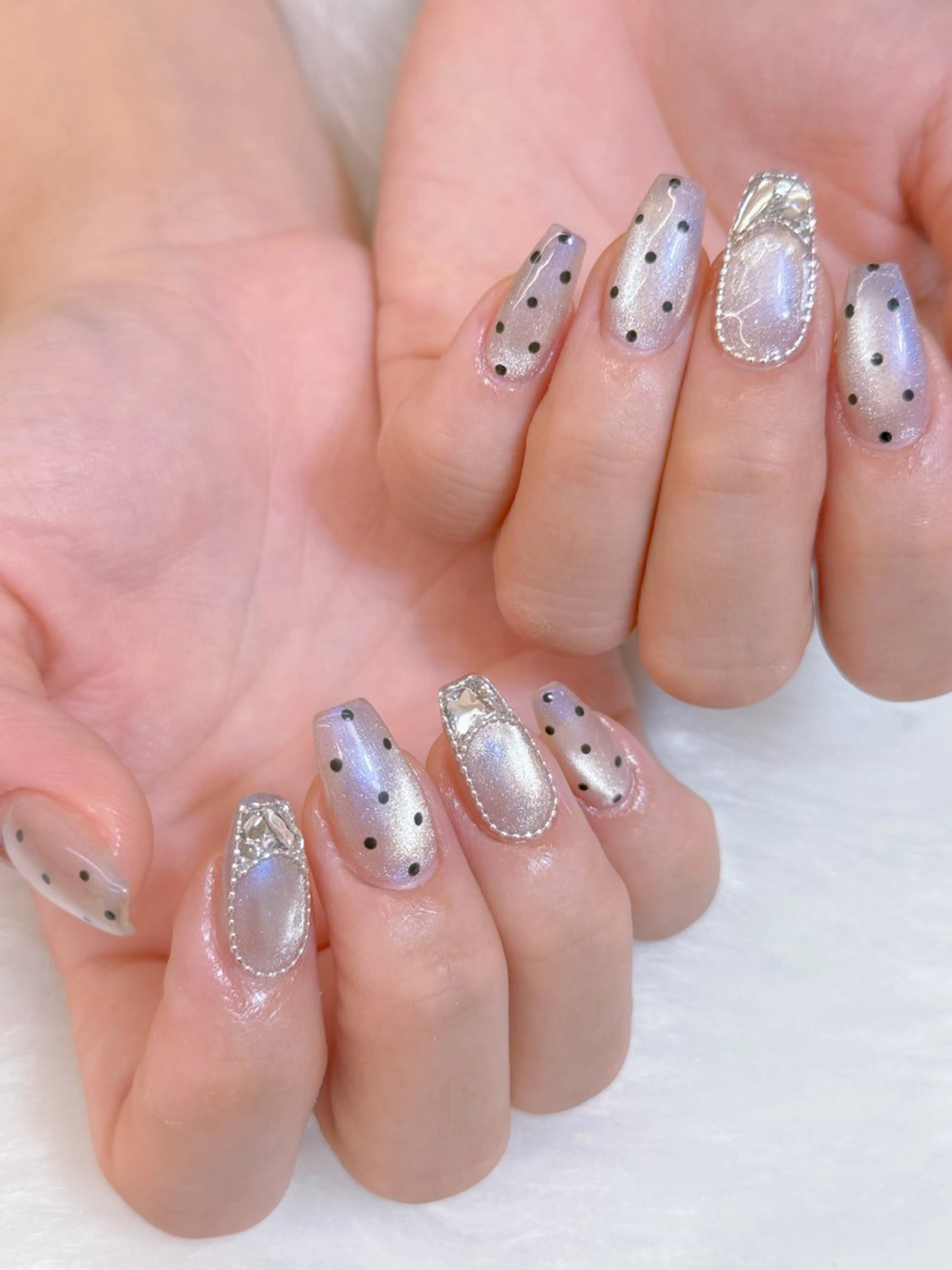 ネイル Luxe Nailのネイルデザイン