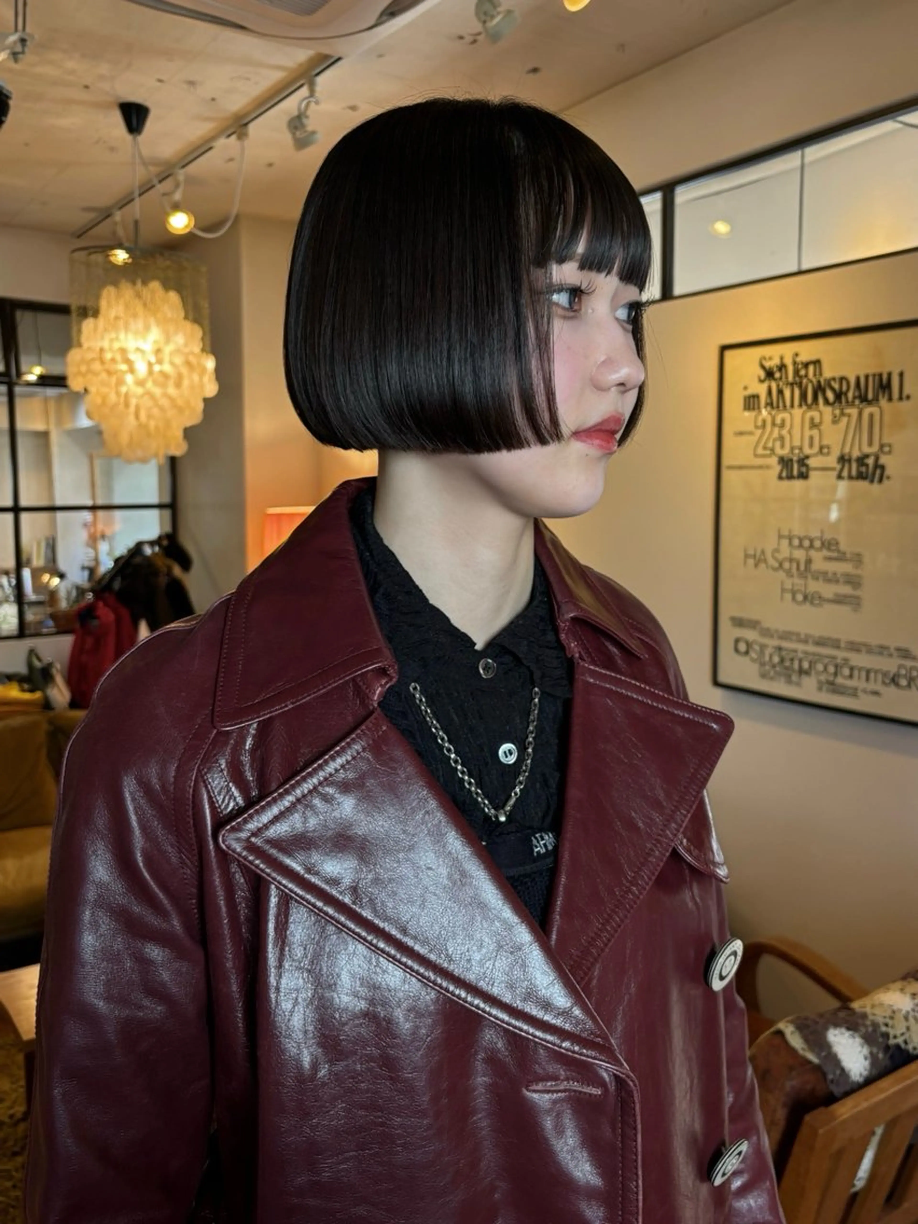 ショート カラー カット ファッションに 溶け込むstyleのヘアスタイル