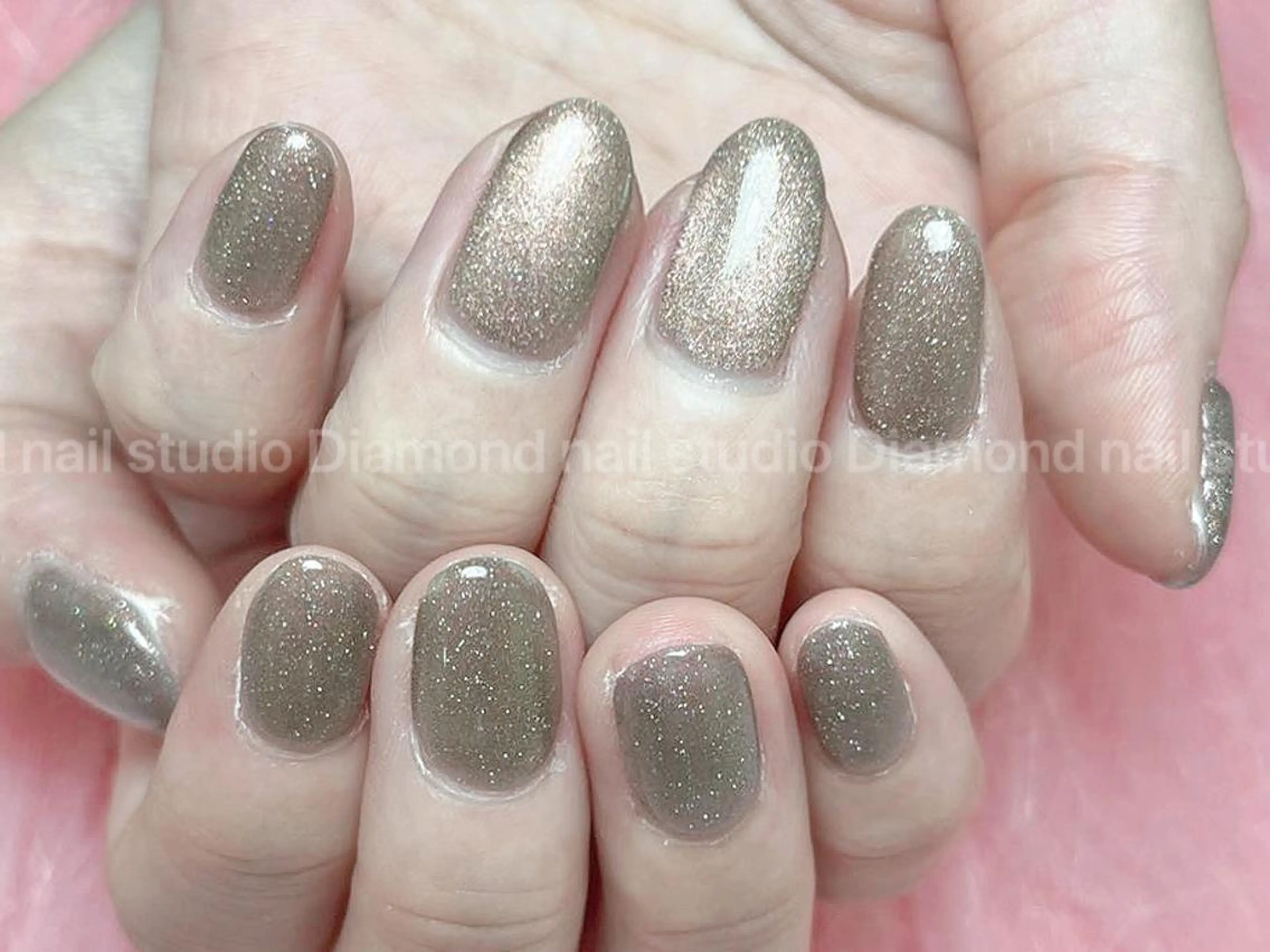 ミディアム ハンドネイル ハンドケア Diamond ✨のネイルデザイン