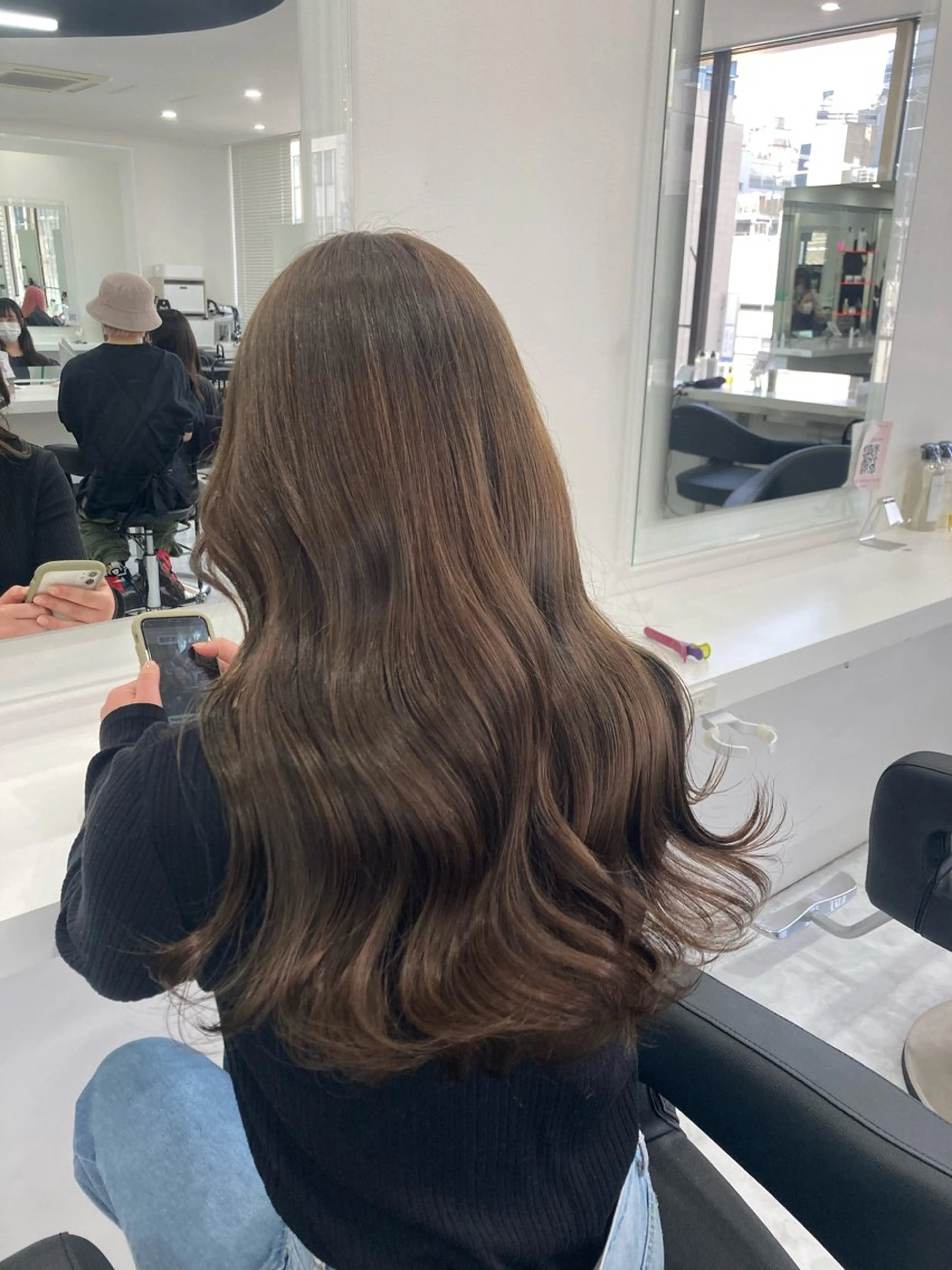 ロング カラー ヘアカラー トリートメント オリーブカラー🫒 レイヤーカット✂︎のヘアスタイル