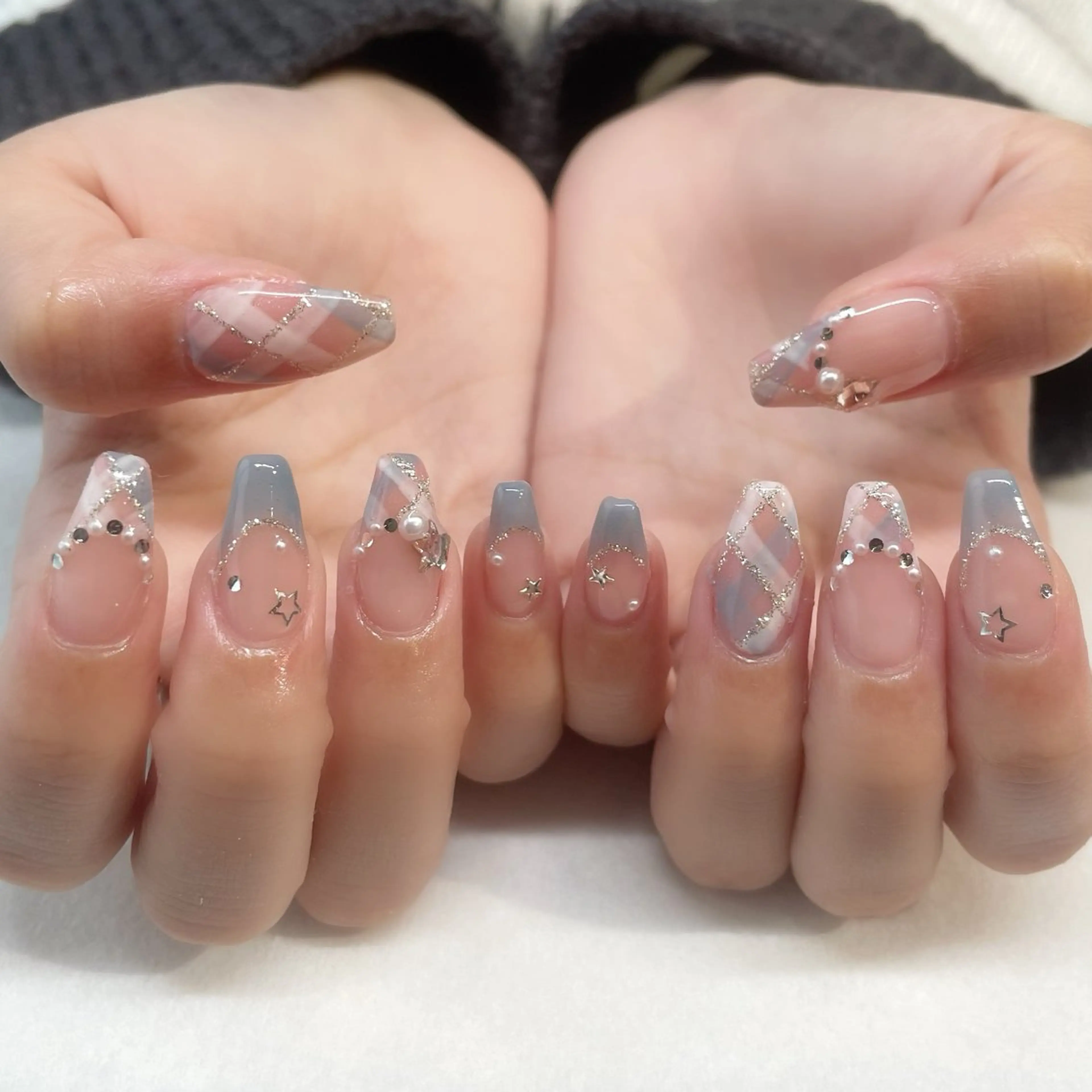 ネイル ハンドネイル 💎🐰 saki. m 🐰💎のネイルデザイン